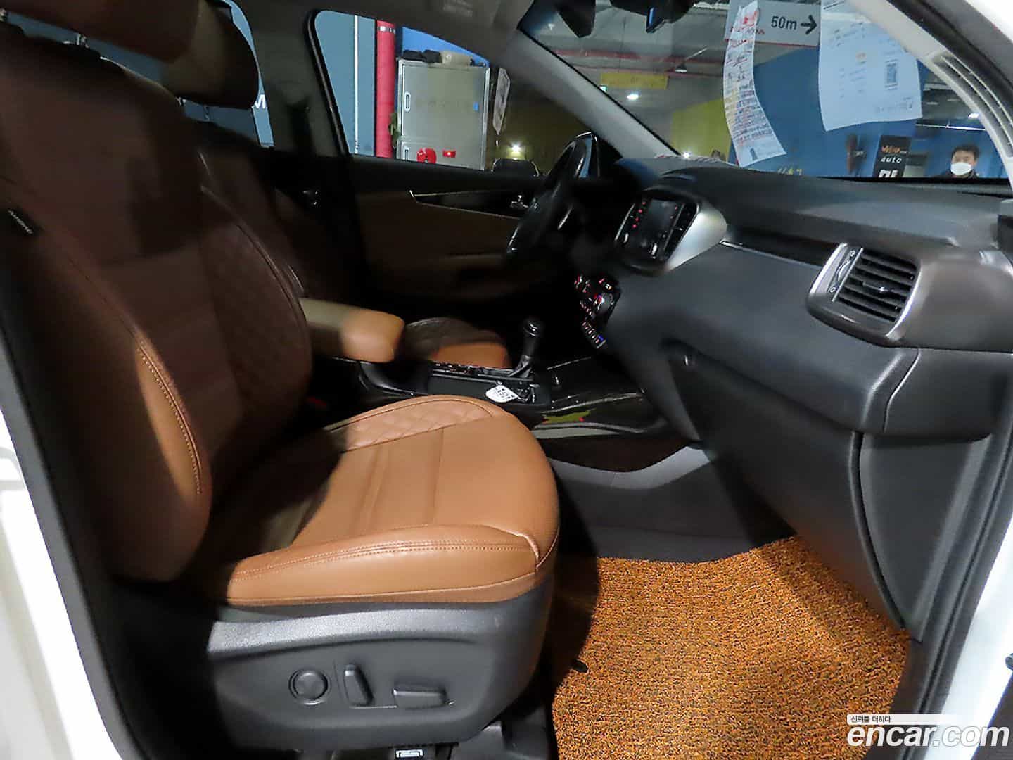 Sorento Kia 2019.10-INNER-008