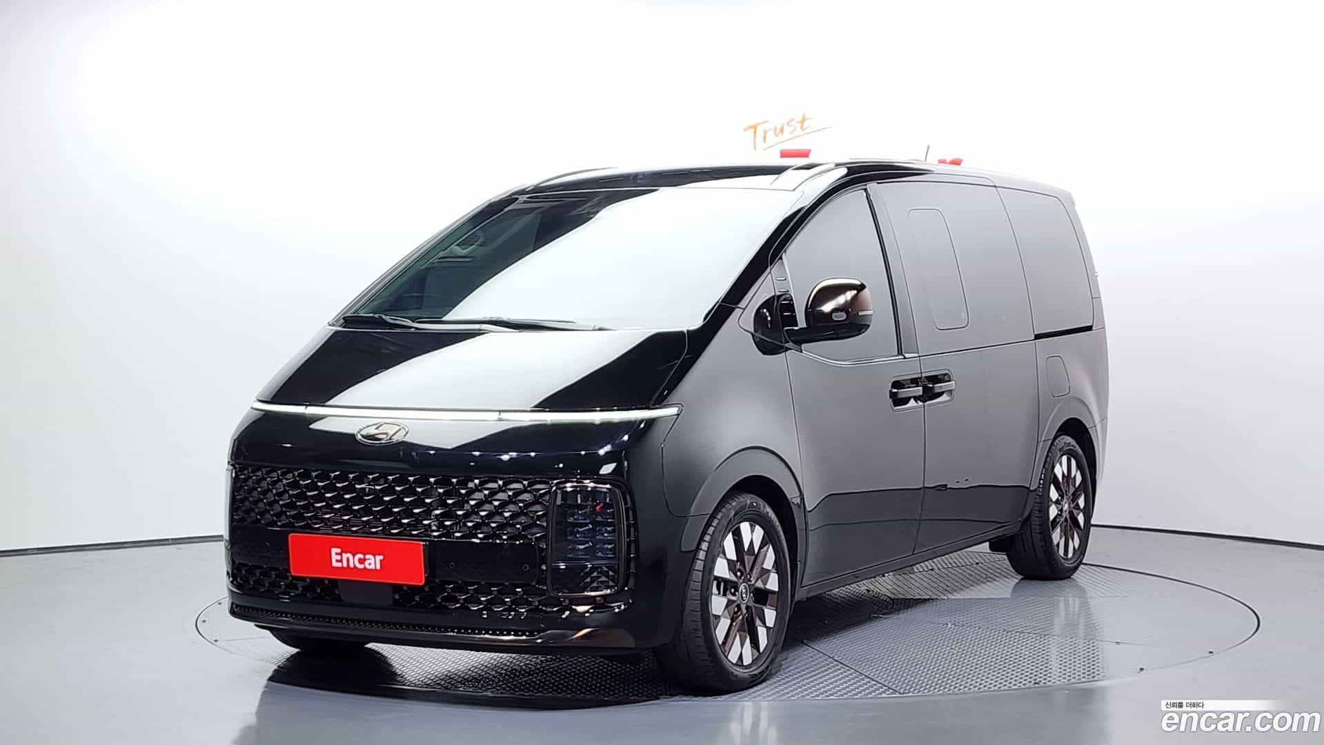 Staria Hyundai 2021.11-OUTER-001