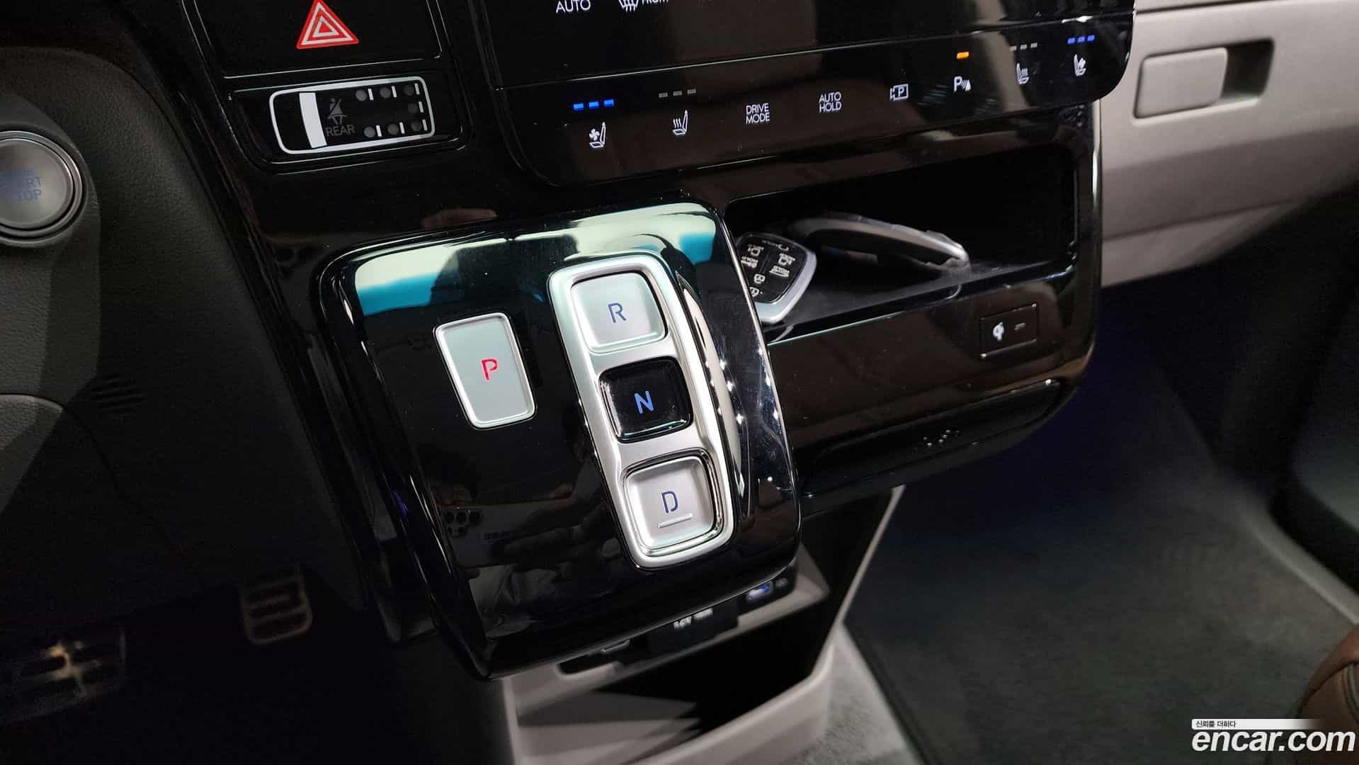 Staria Hyundai 2021.11-INNER-009