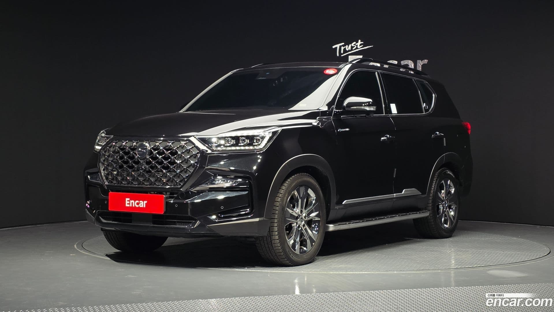 Main__Slider__Photo:Rexton KG Mobility 2023.4-0