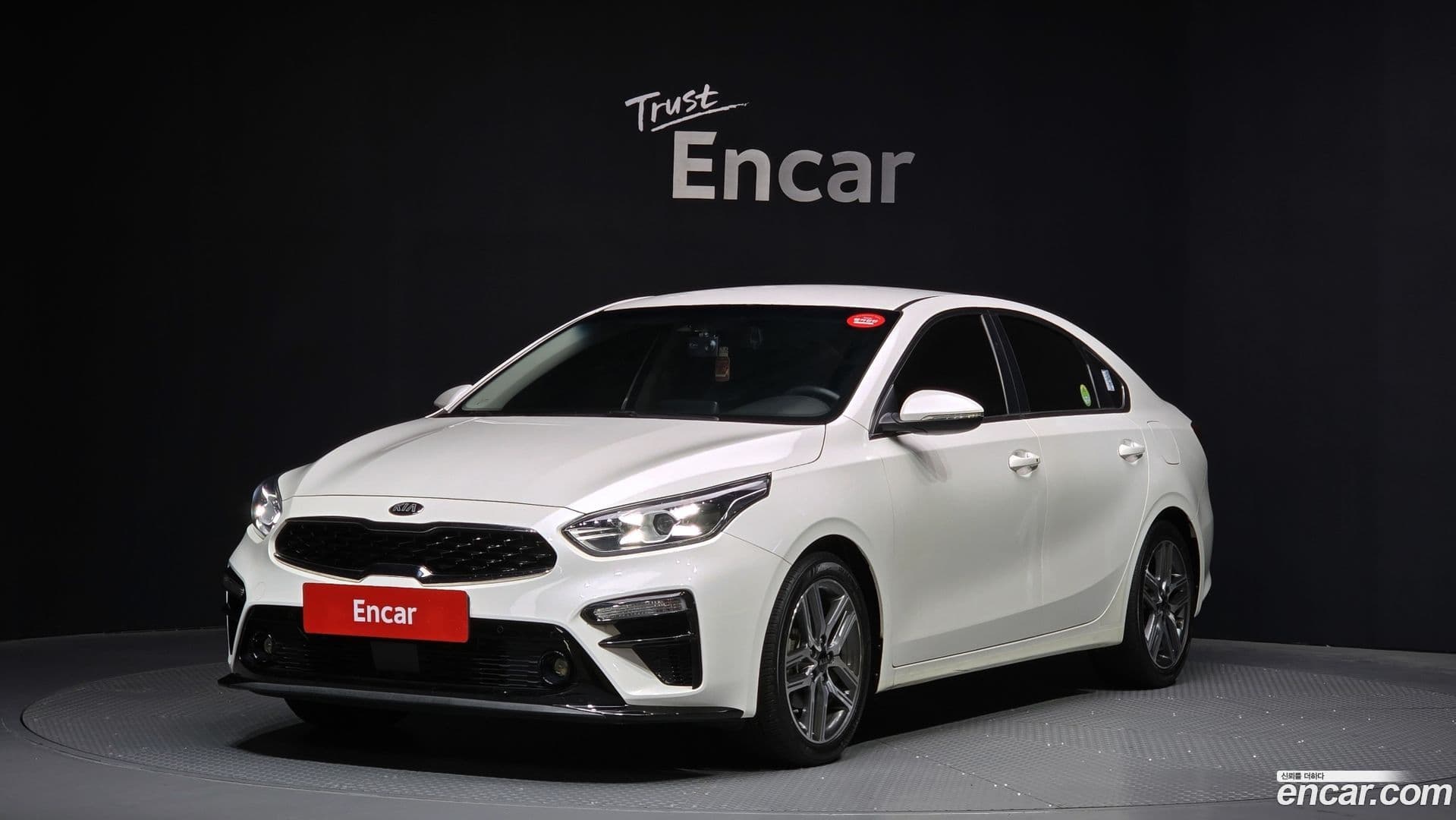 Main__Slider__Photo:K3 Kia 2019.2-0