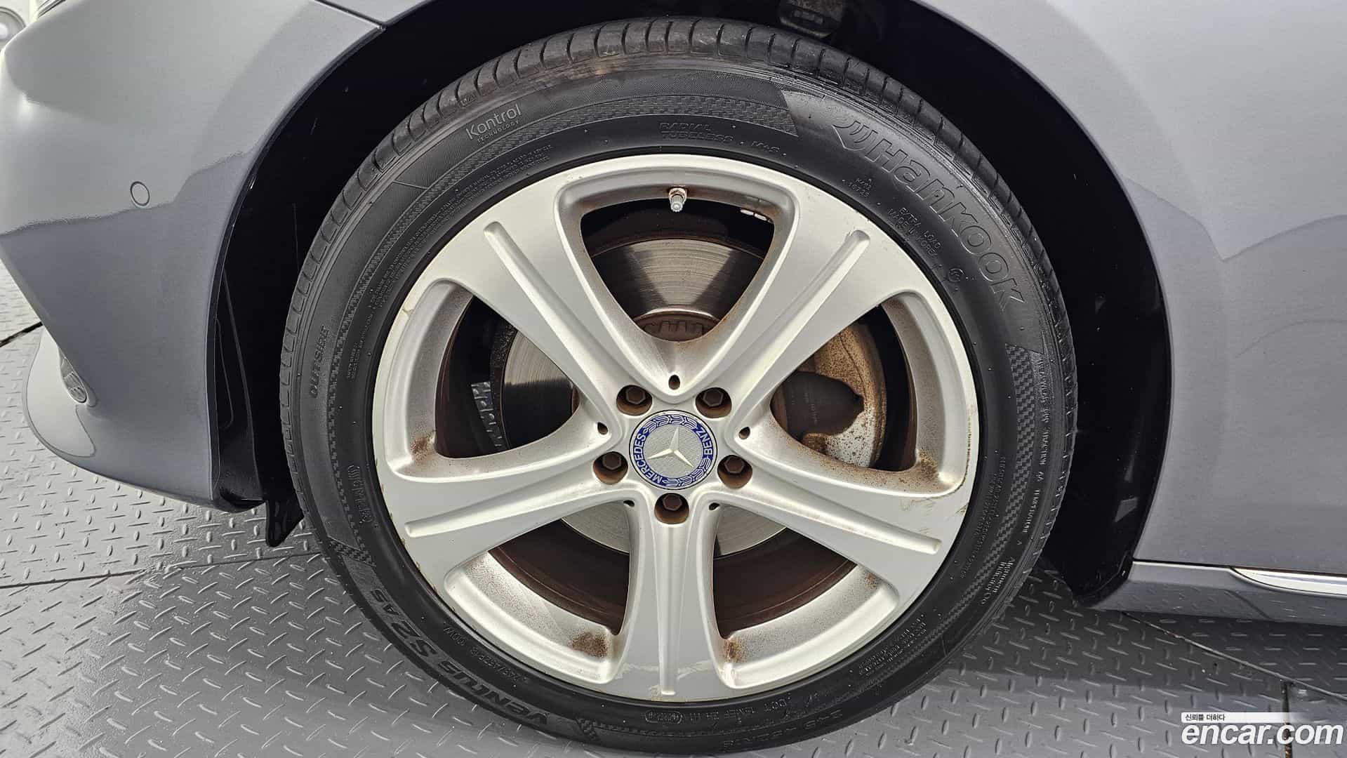 E-Class Mercedes-Benz 2016.11-OUTER-005