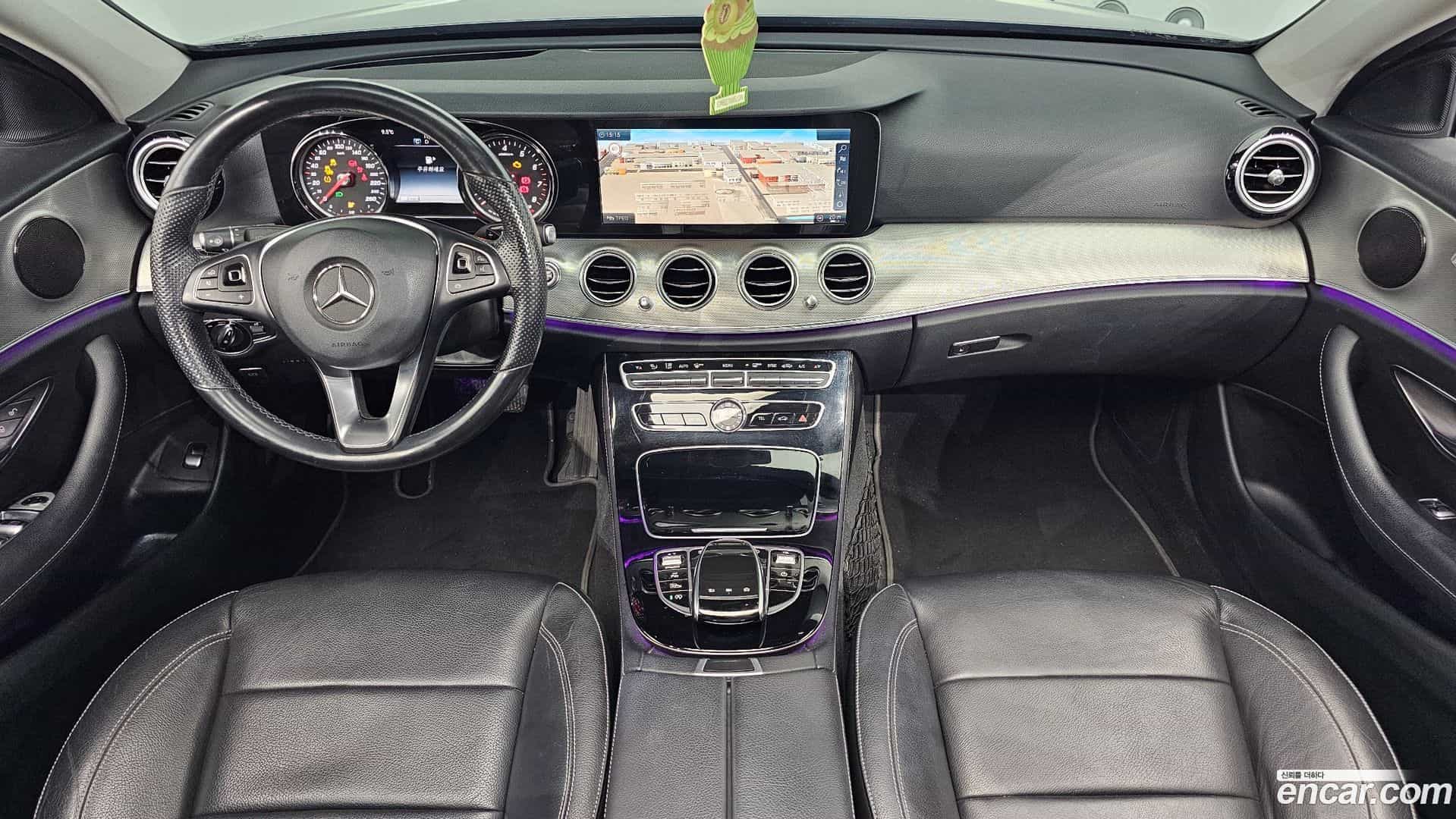 E-Class Mercedes-Benz 2016.11-INNER-007