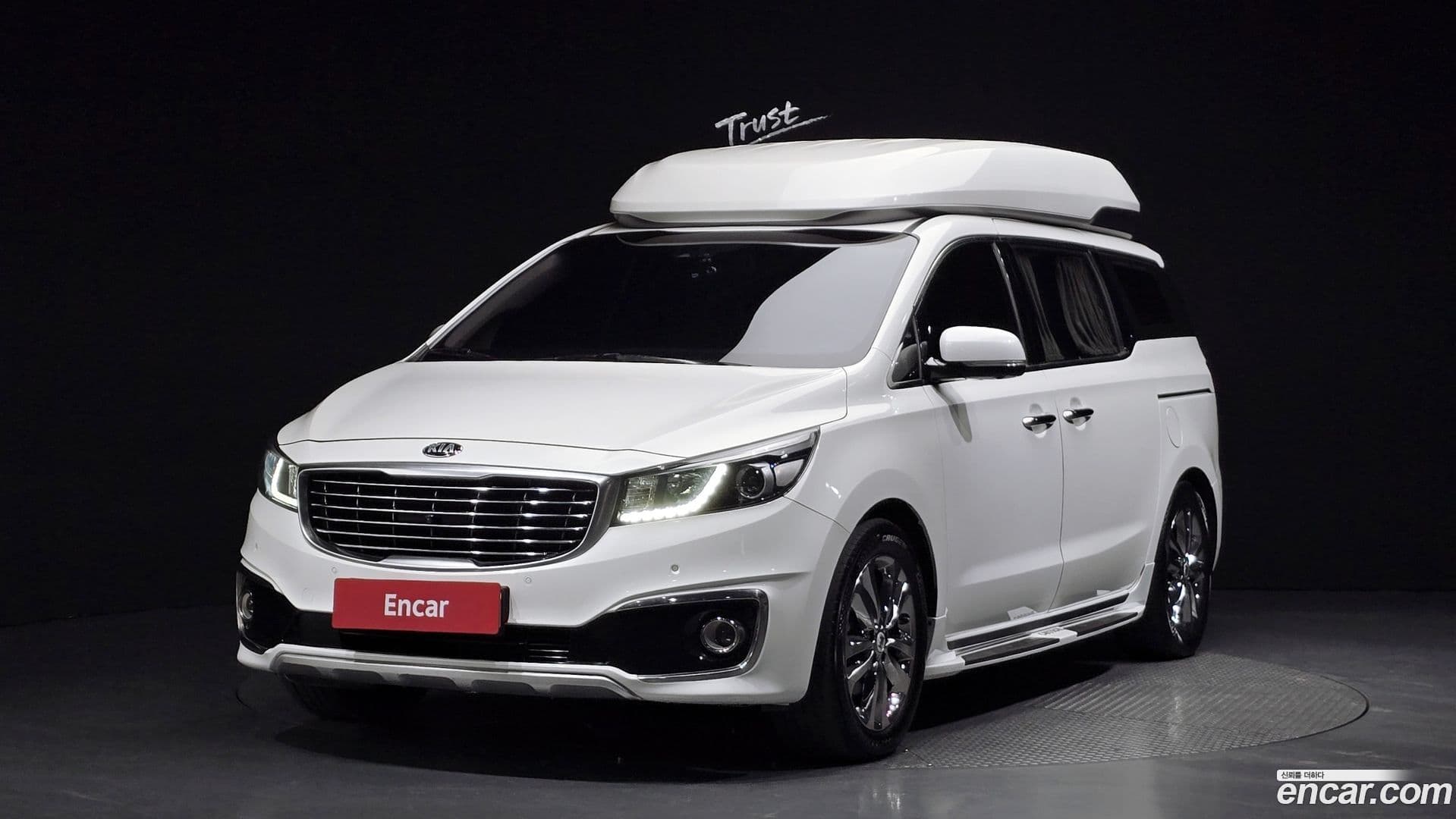 Main__Slider__Photo:Canival Kia 2016.11-0