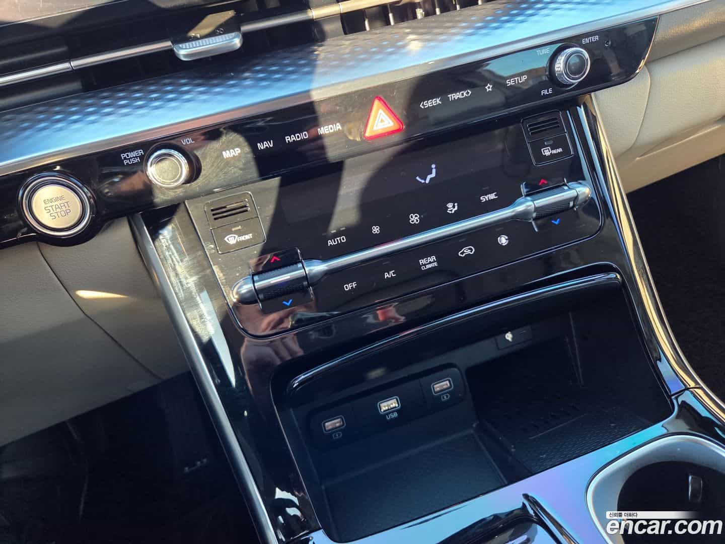 Canival Kia 2021.4-OPTION-018