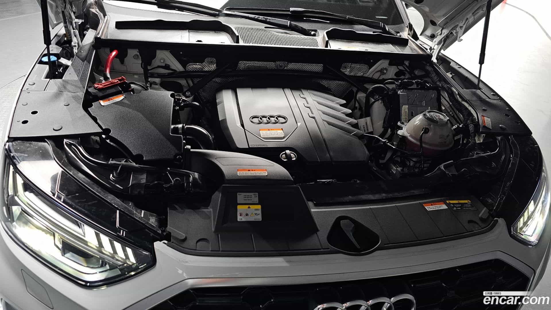 Q5 Audi 2022.11-INNER-006