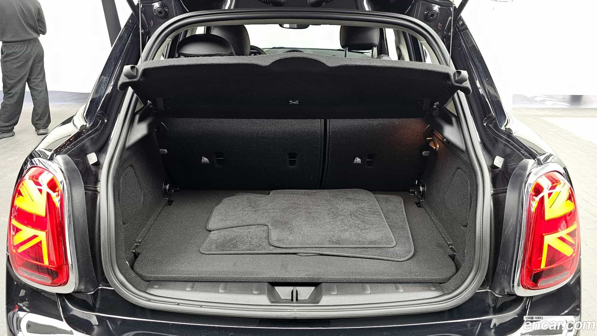 Cooper Mini 2023.3-OPTION-024
