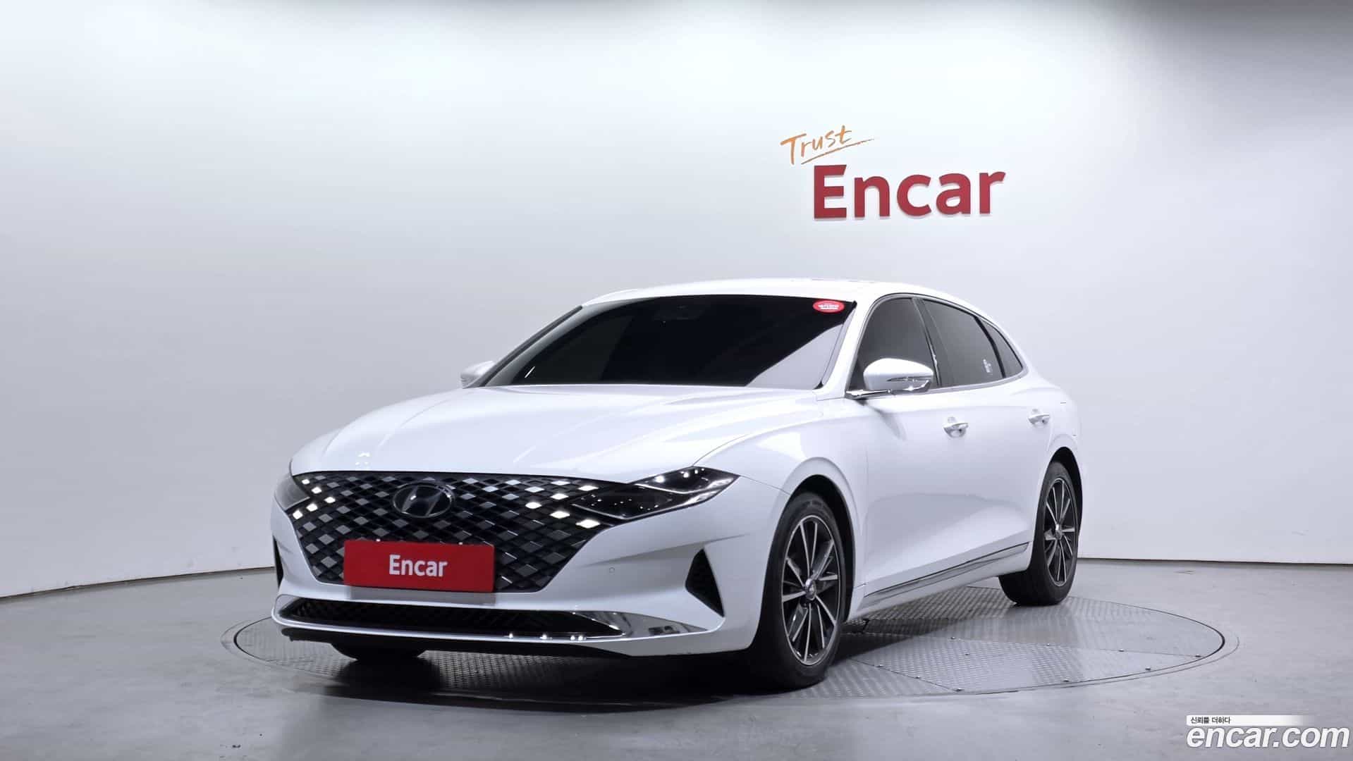 Grandeur Hyundai 2020.2-OUTER-001