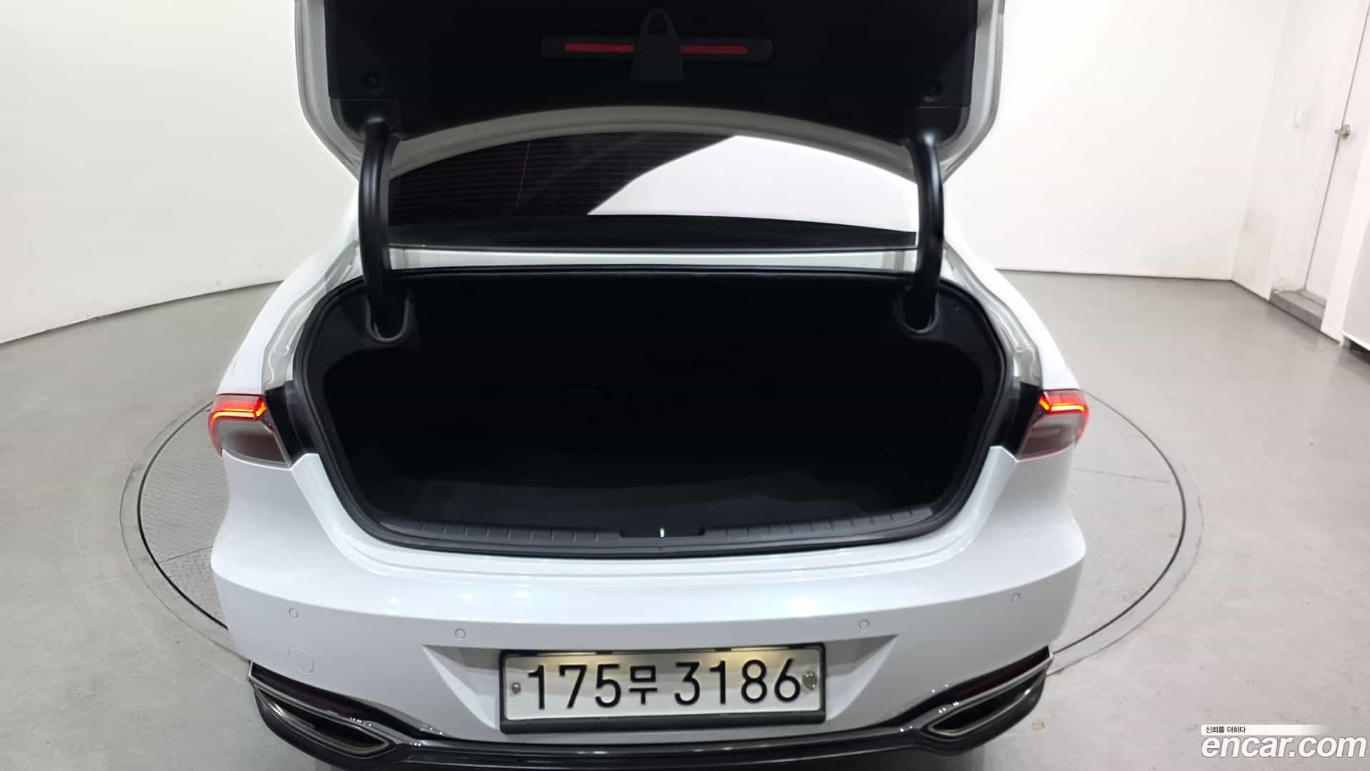 Grandeur Hyundai 2020.2-OPTION-024