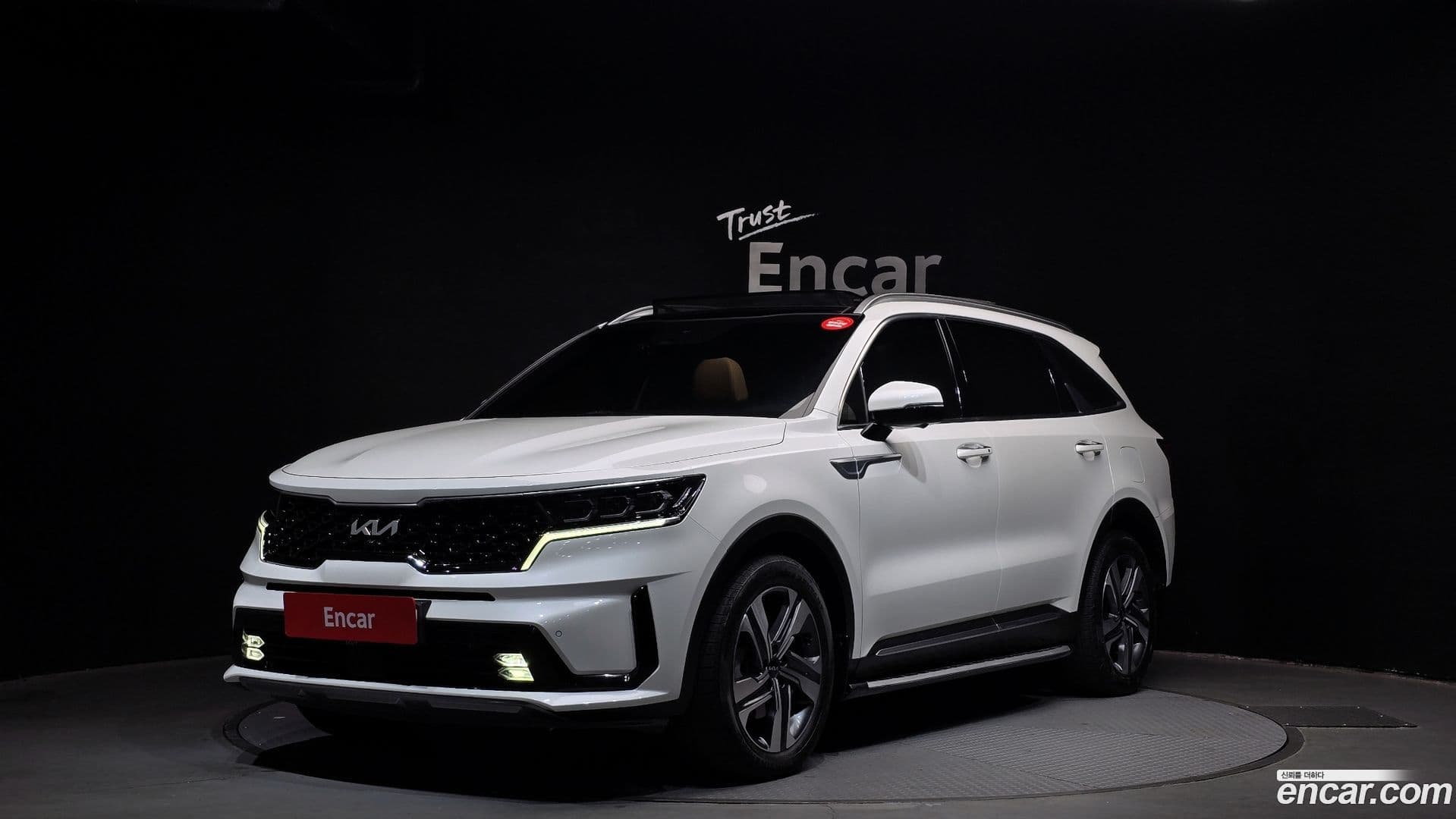 Main__Slider__Photo:Sorento Kia 2022.0-0