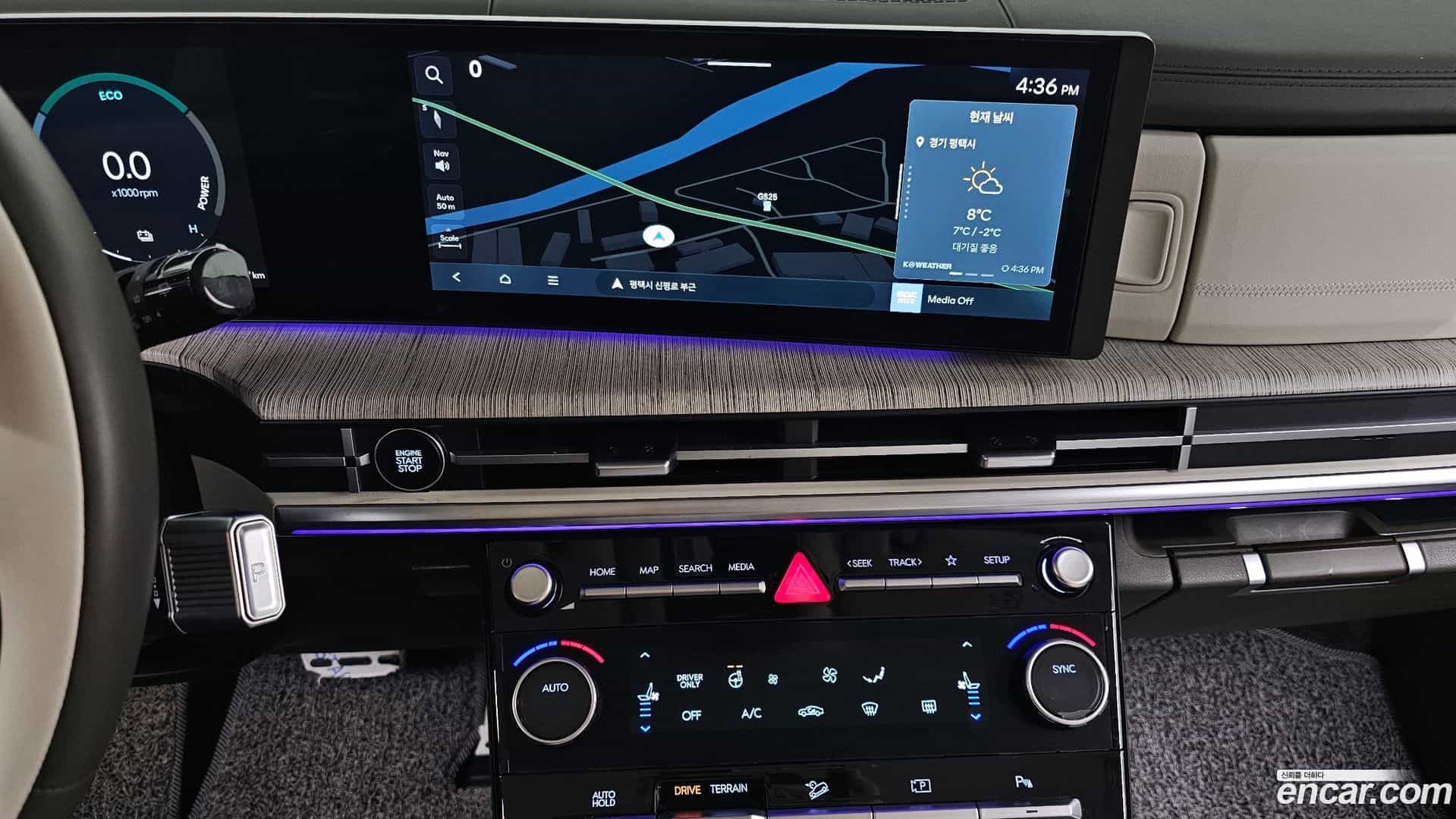 Santafe Hyundai 2023.10-OPTION-018