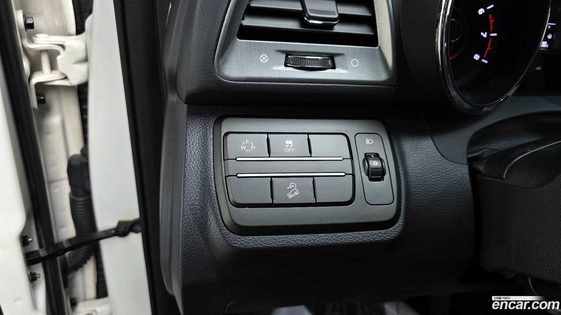 TIBOLI KG Mobility 2019.0-OPTION-018
