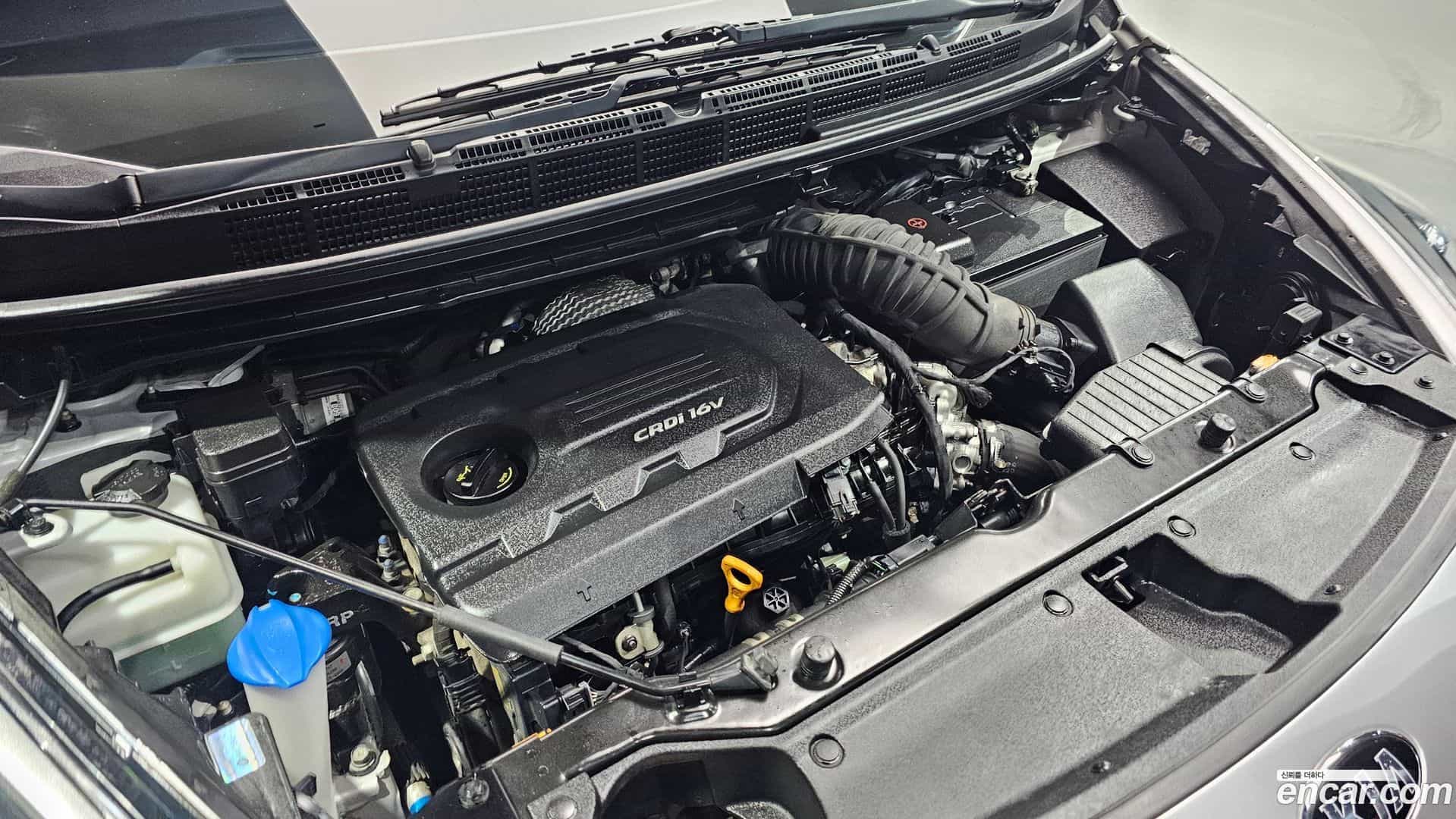 Carens Kia 2016.2-INNER-006