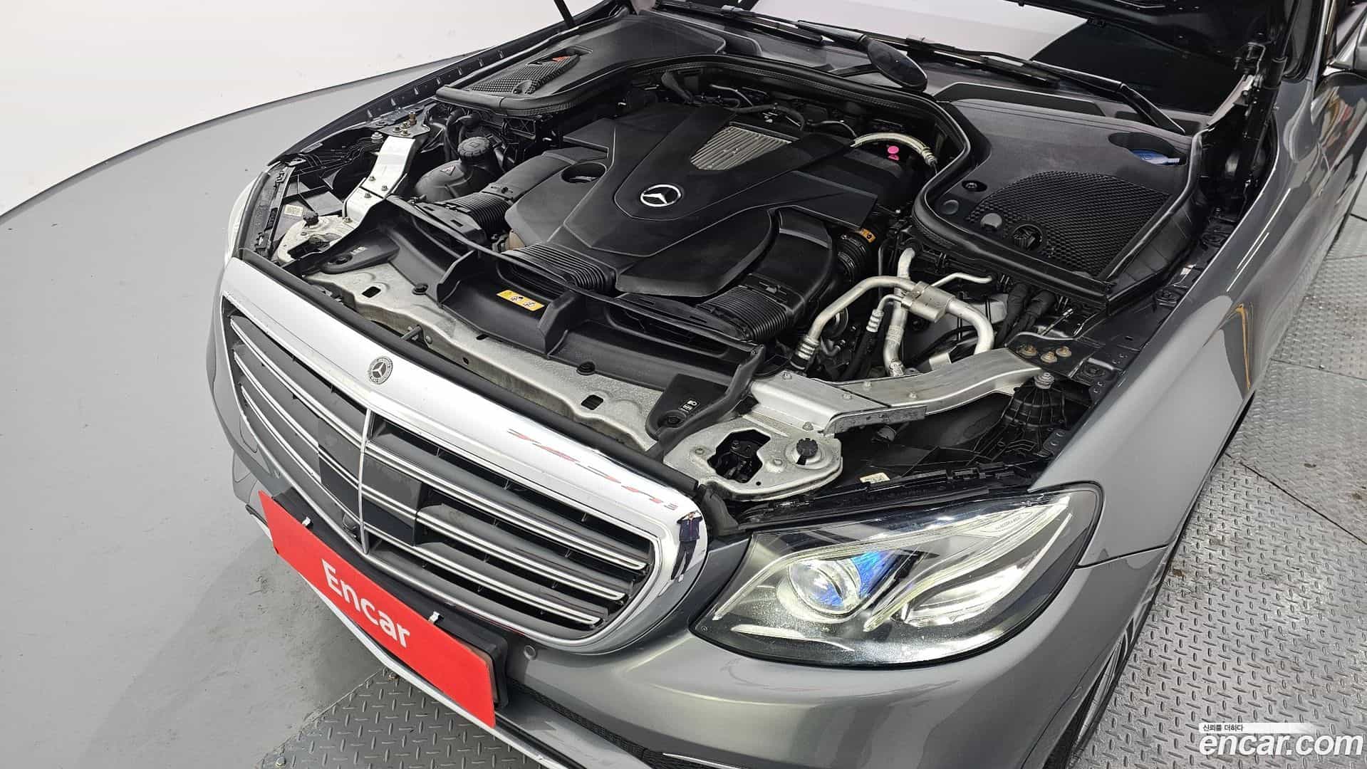 E-Class Mercedes-Benz 2020.7-INNER-006