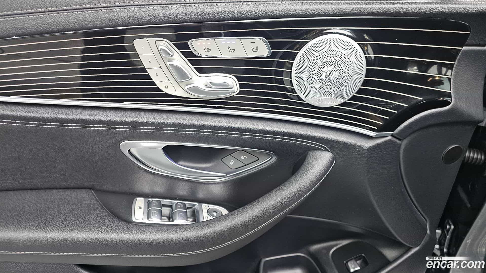 E-Class Mercedes-Benz 2020.7-OPTION-021