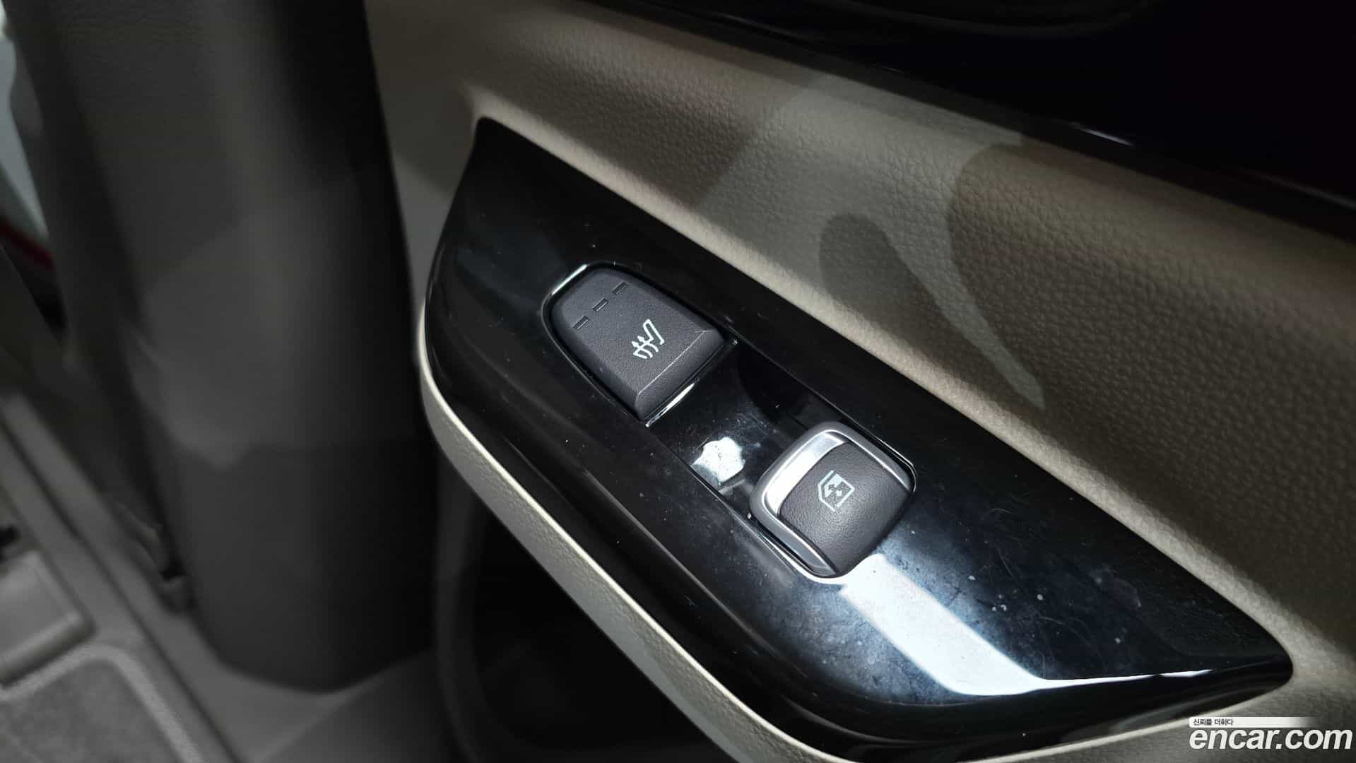 Canival Kia 2022.9-OPTION-023