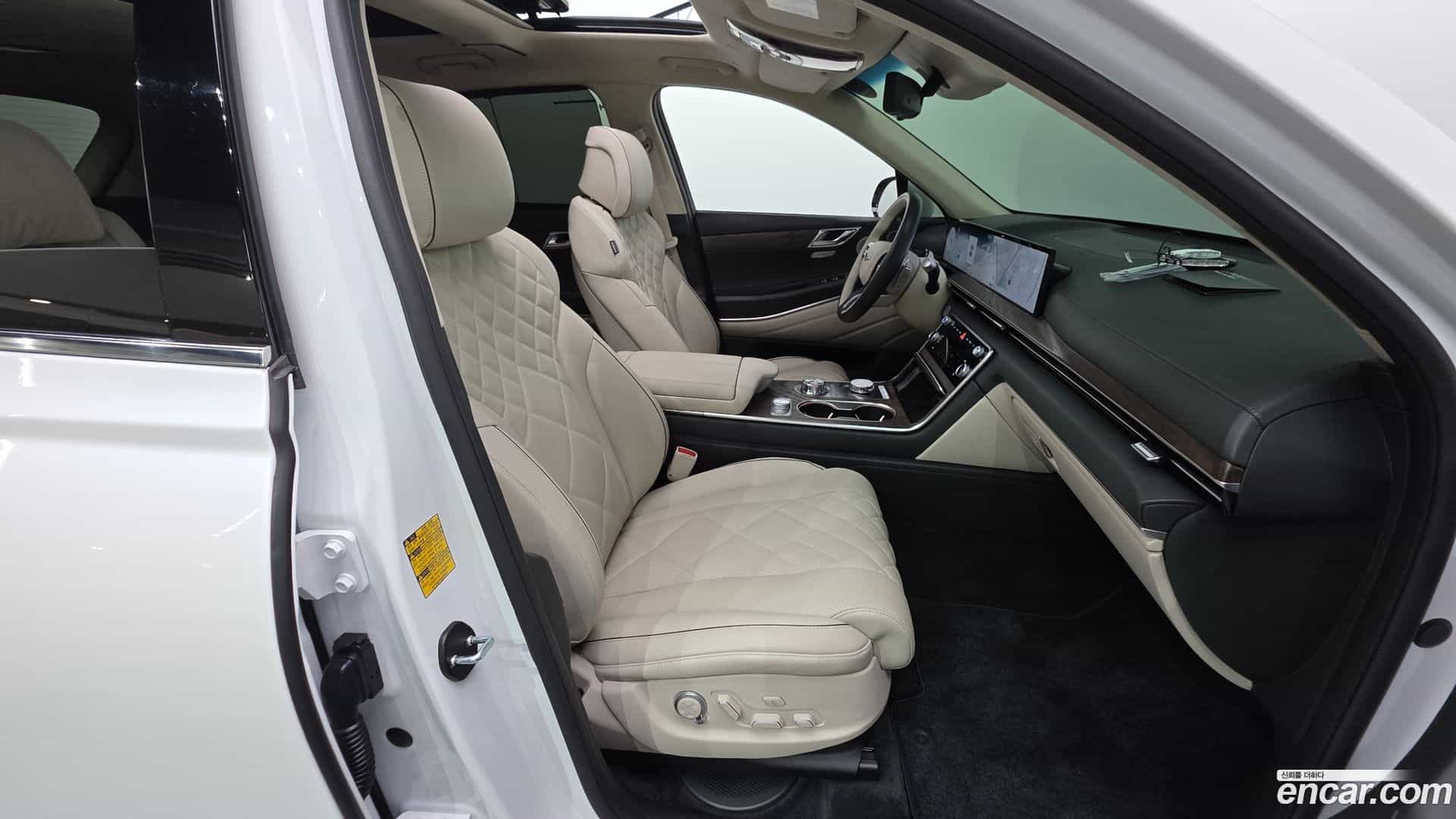 GV80 Genesis 2023.10-INNER-010