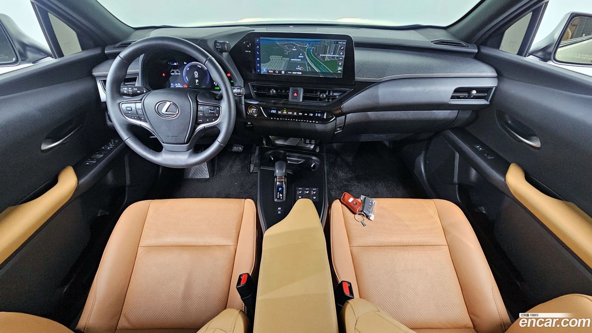 Main__Slider__Photo:UX Lexus 2024.8-6