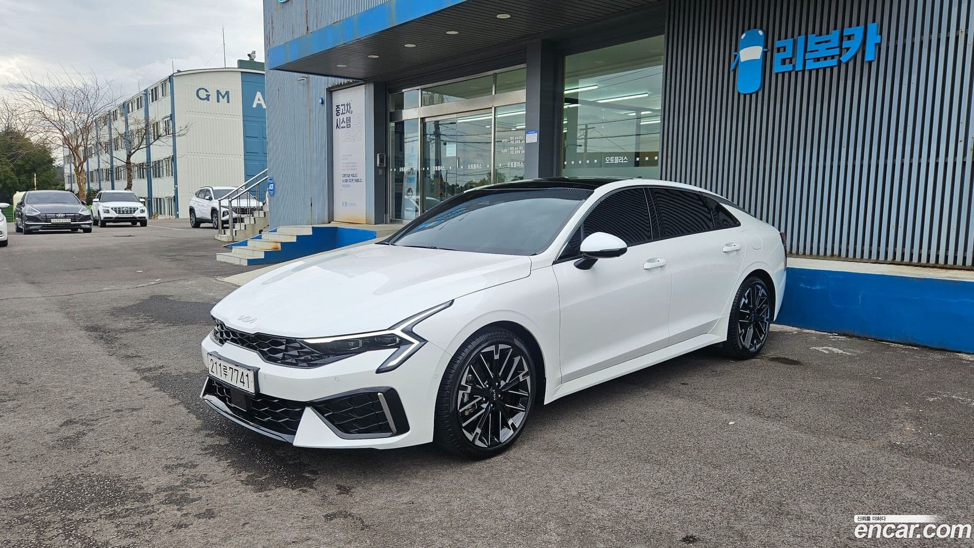 Main__Slider__Photo:K5 Kia 2025.0-0