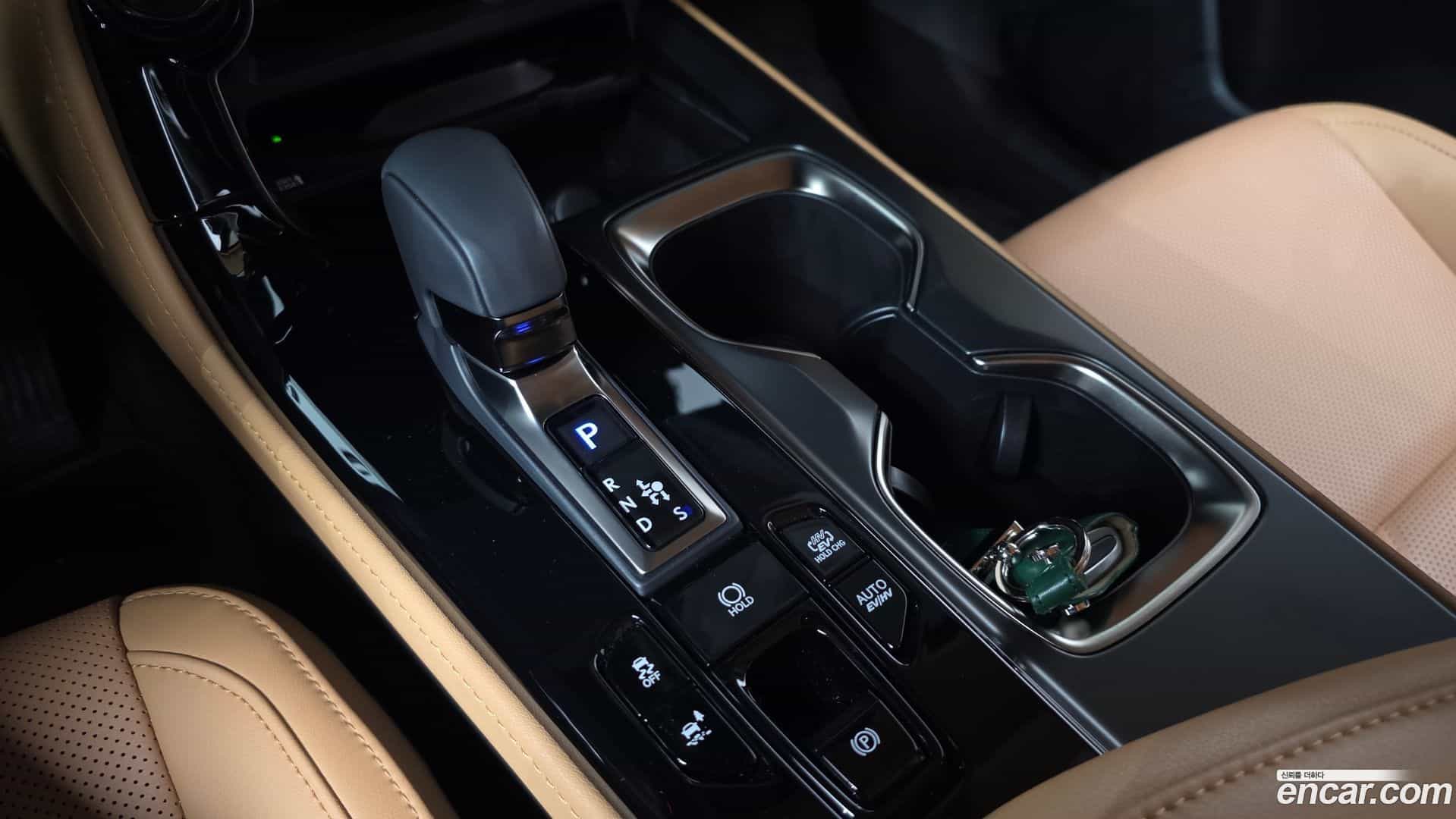 NX Lexus 2024.6-INNER-009
