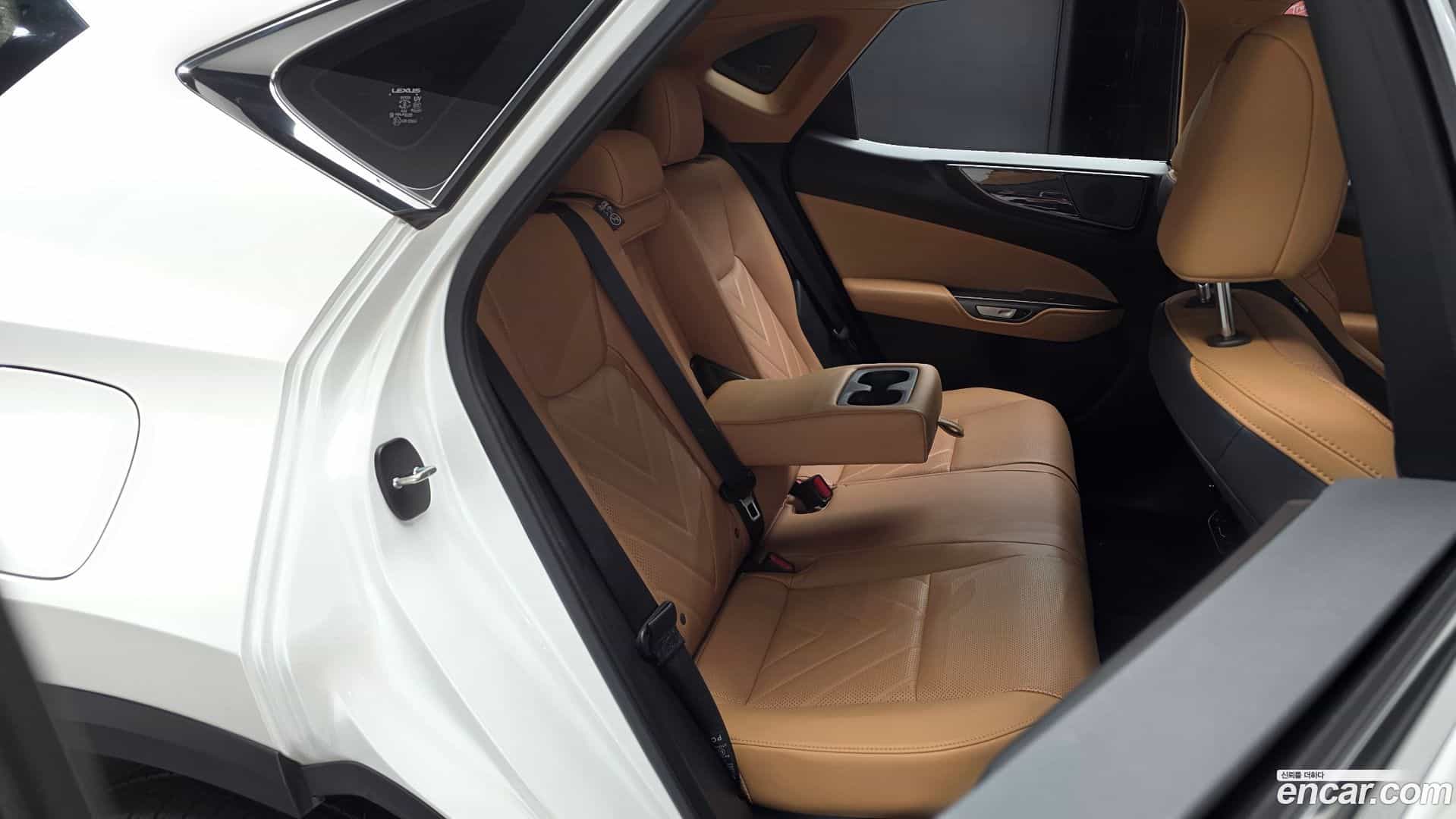 NX Lexus 2024.6-OPTION-016