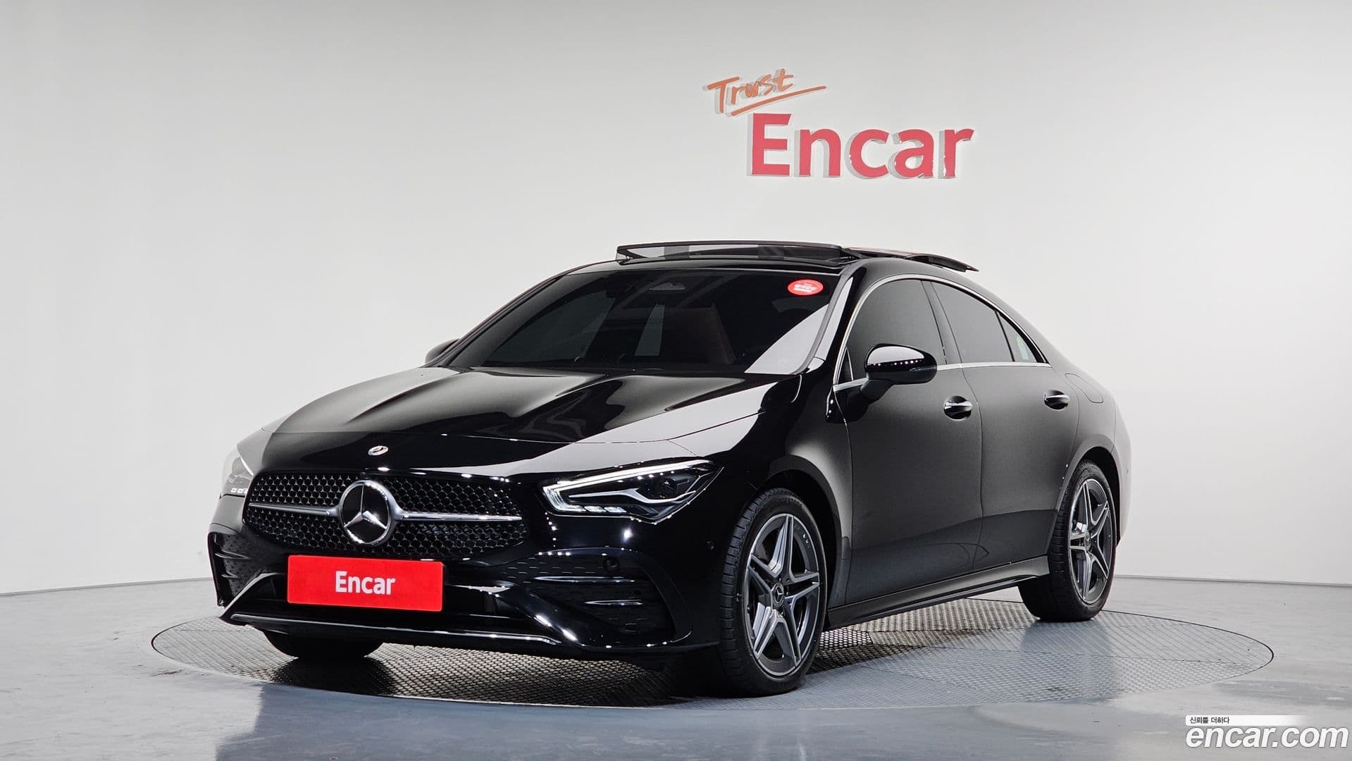 Main__Slider__Photo:CLA-Class Mercedes-Benz 2025.7-0