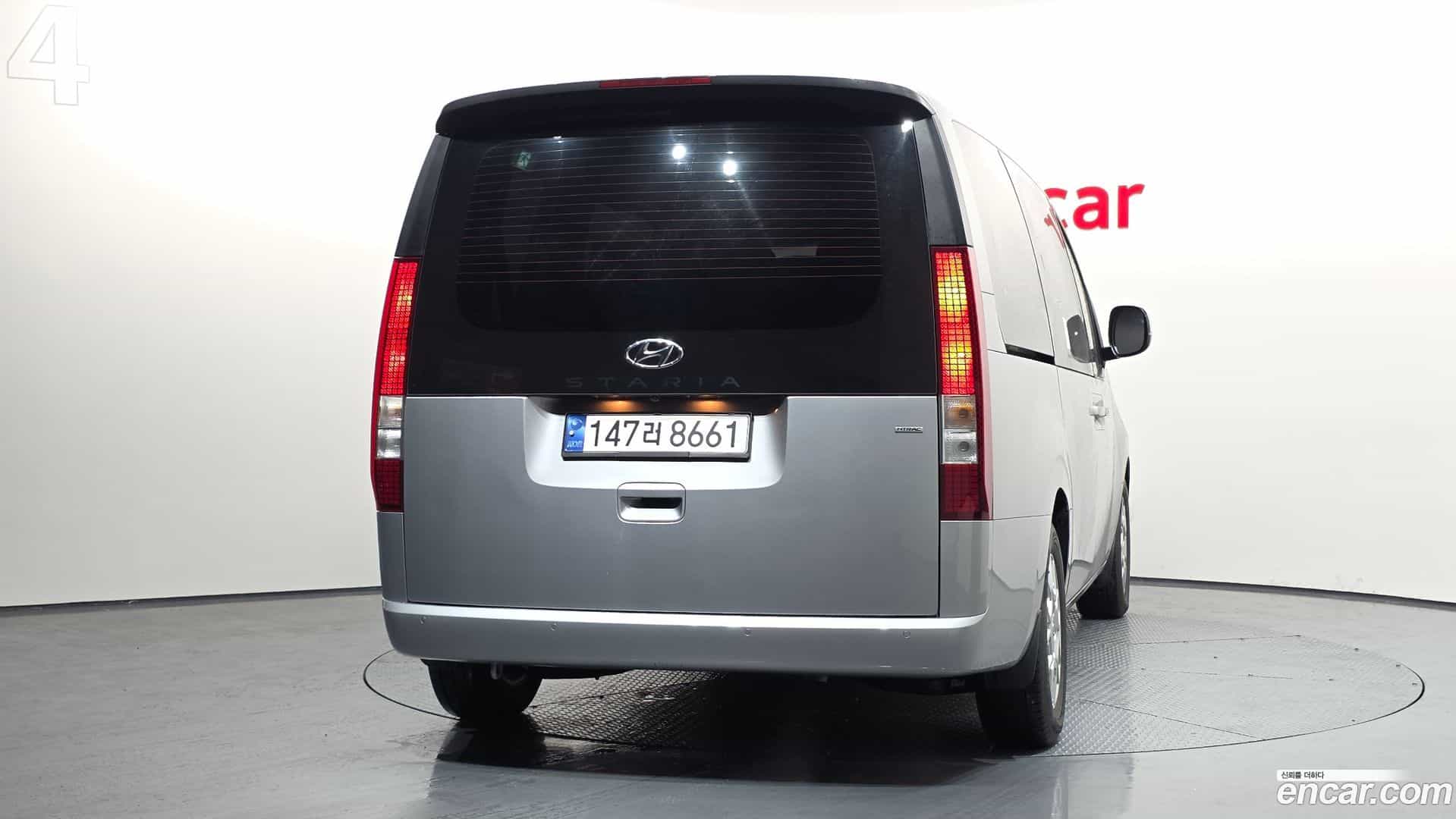 Staria Hyundai 2023.4-OUTER-004