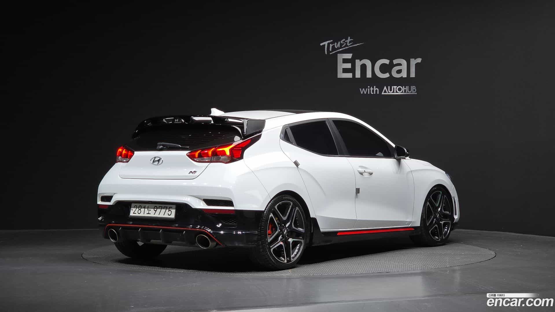 Veloster Hyundai 2021.11-OUTER-002