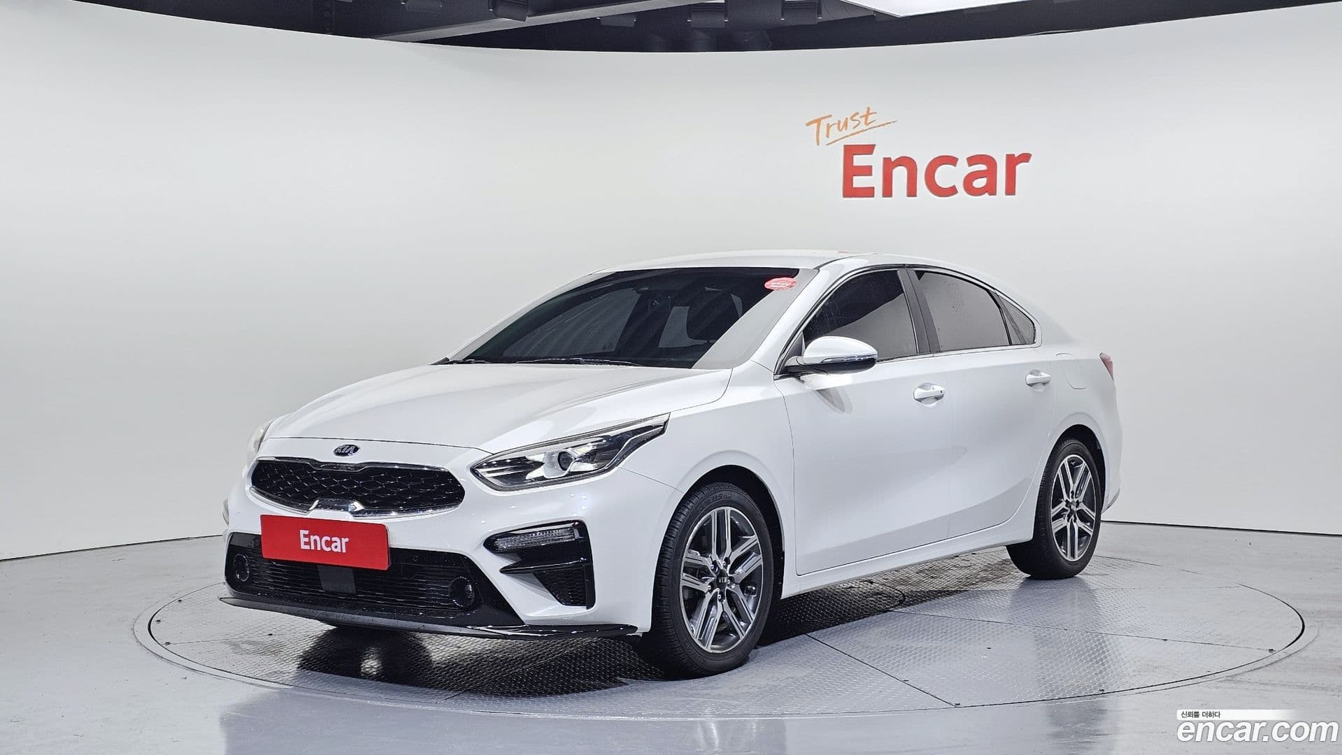 Main__Slider__Photo:K3 Kia 2018.6-0