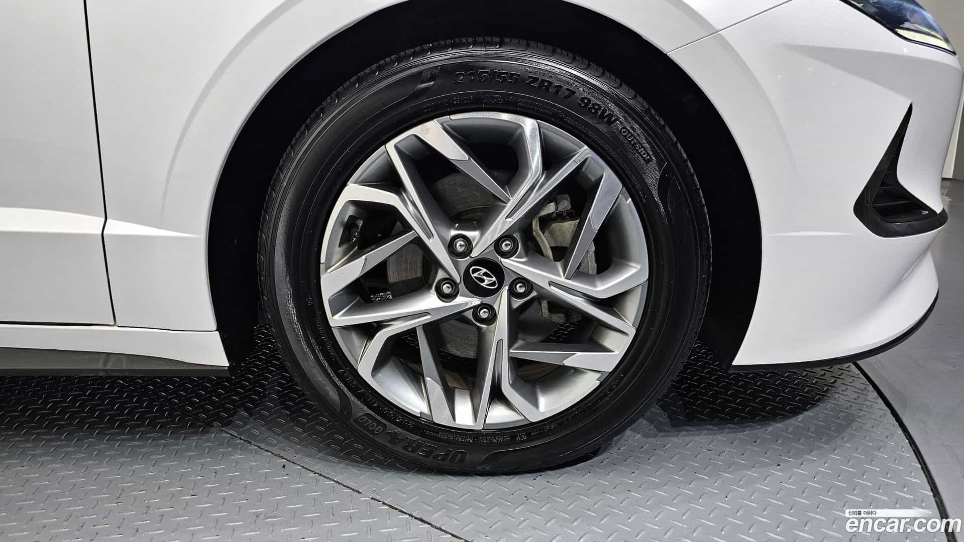 Sonata Hyundai 2019.4-OUTER-005
