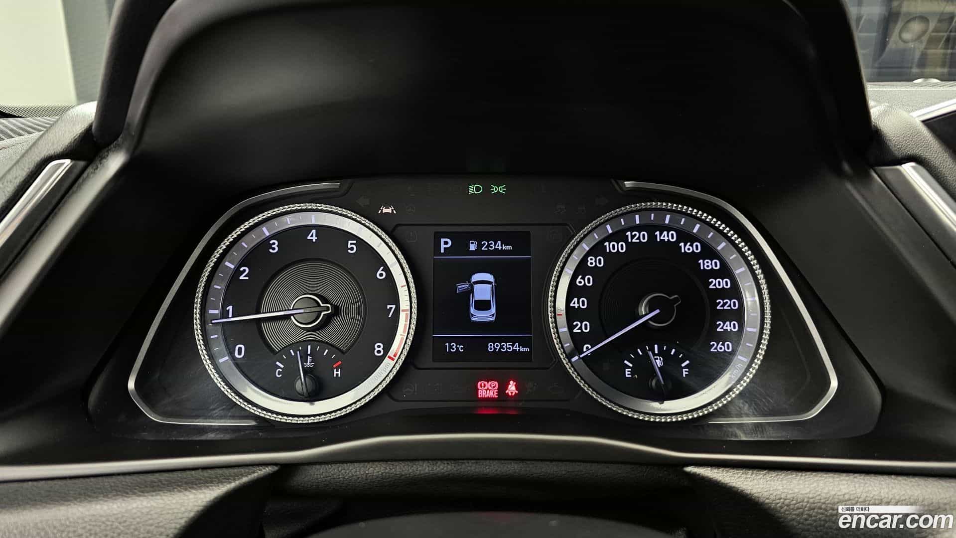 Sonata Hyundai 2019.4-INNER-008