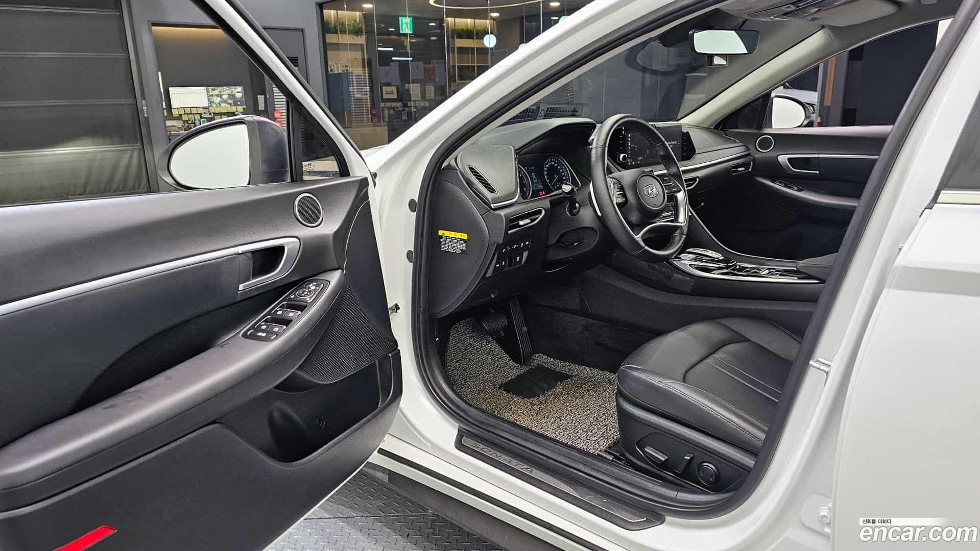 Sonata Hyundai 2019.4-OPTION-015