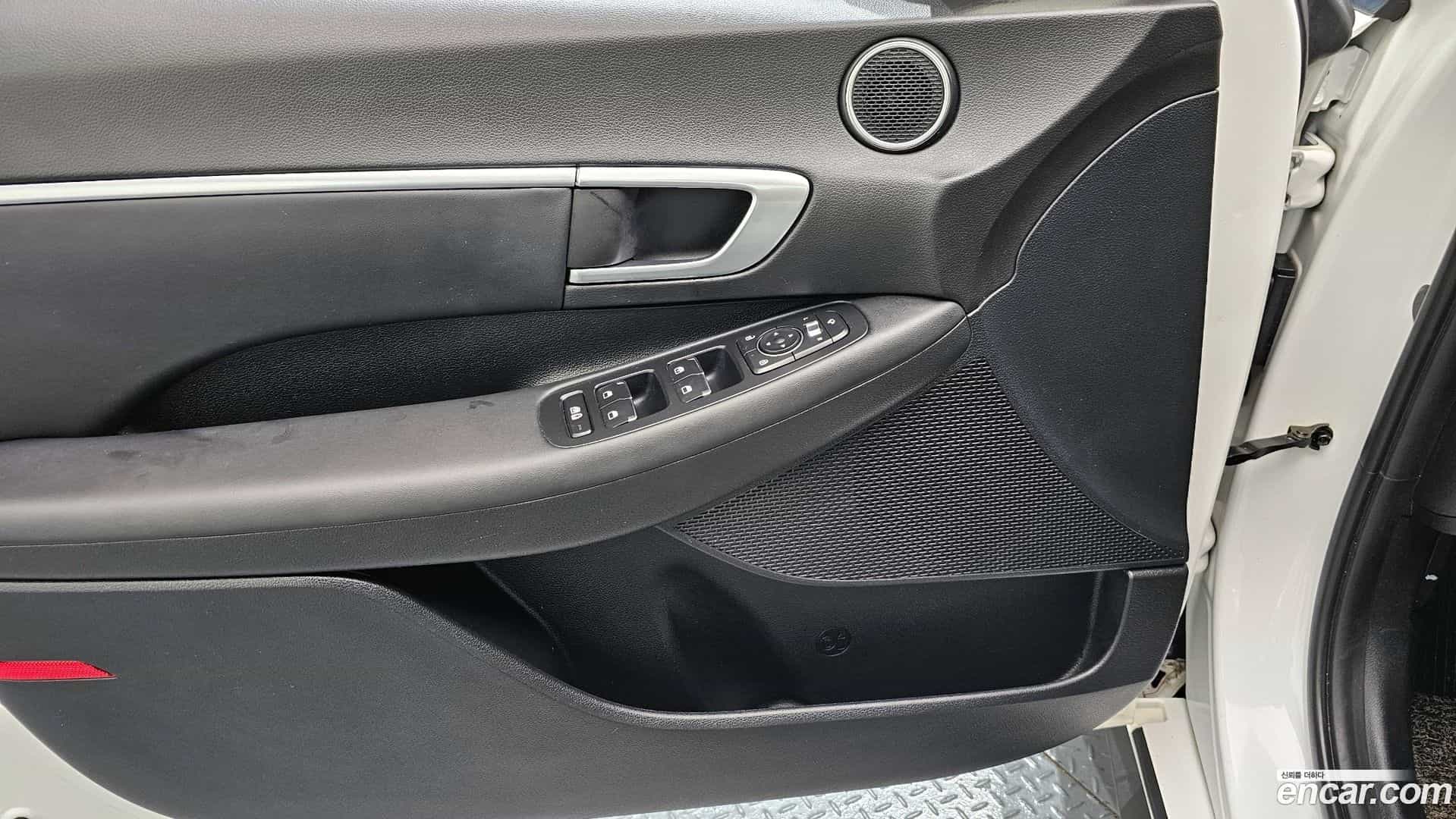 Sonata Hyundai 2019.4-OPTION-021