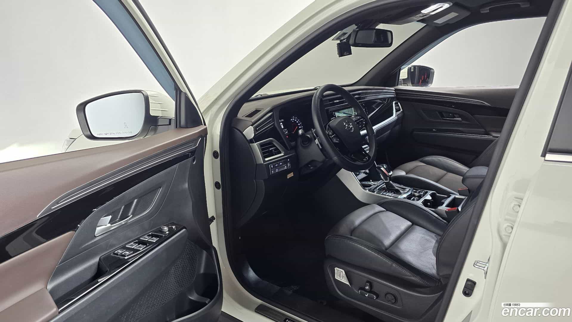 KORANDO KG Mobility 2023.5-INNER-010