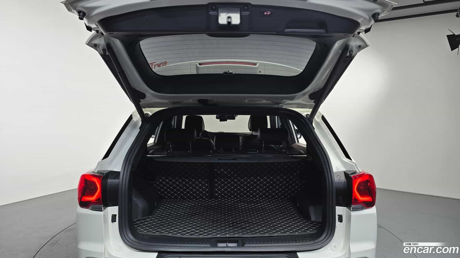 KORANDO KG Mobility 2023.5-OPTION-024