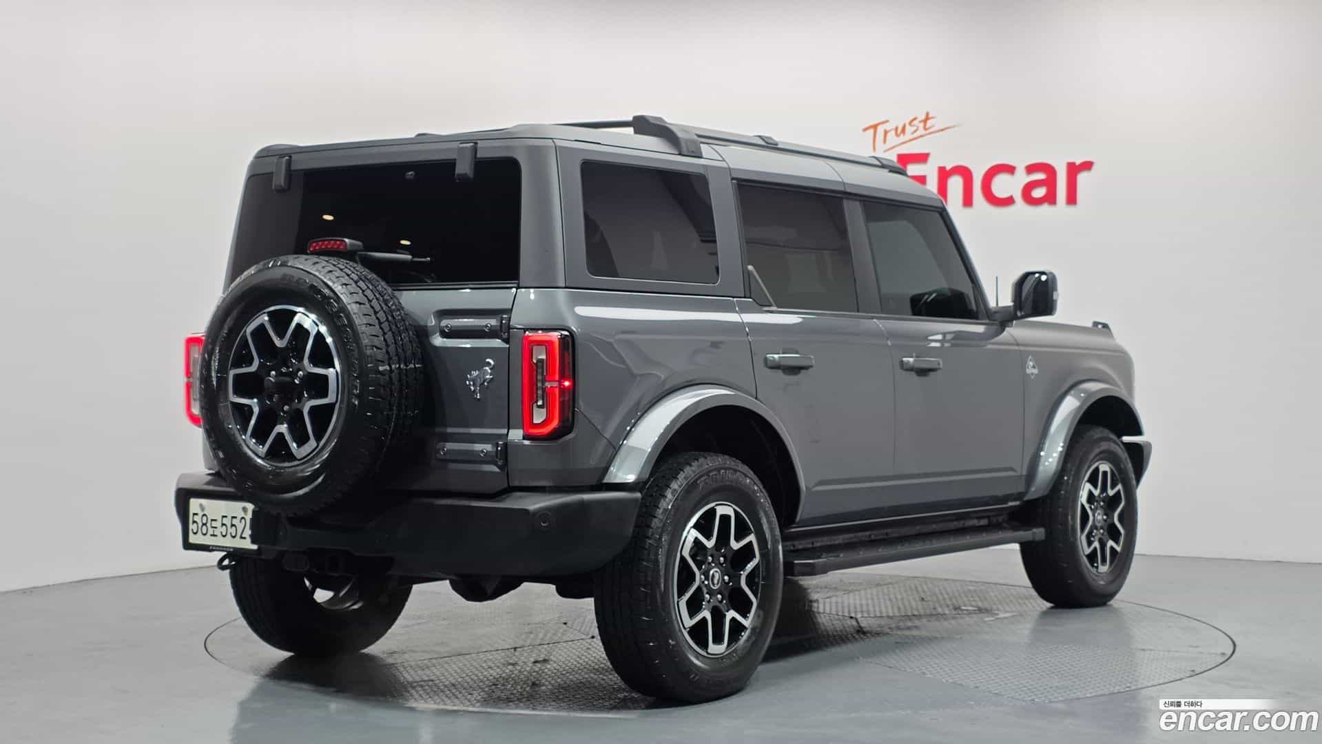 Bronco Ford 2023.11-OUTER-002