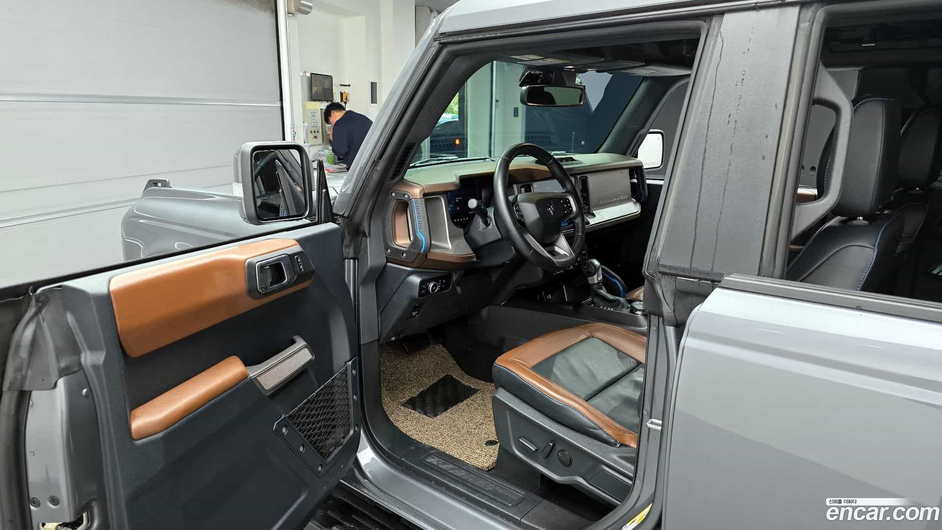 Bronco Ford 2023.11-INNER-010