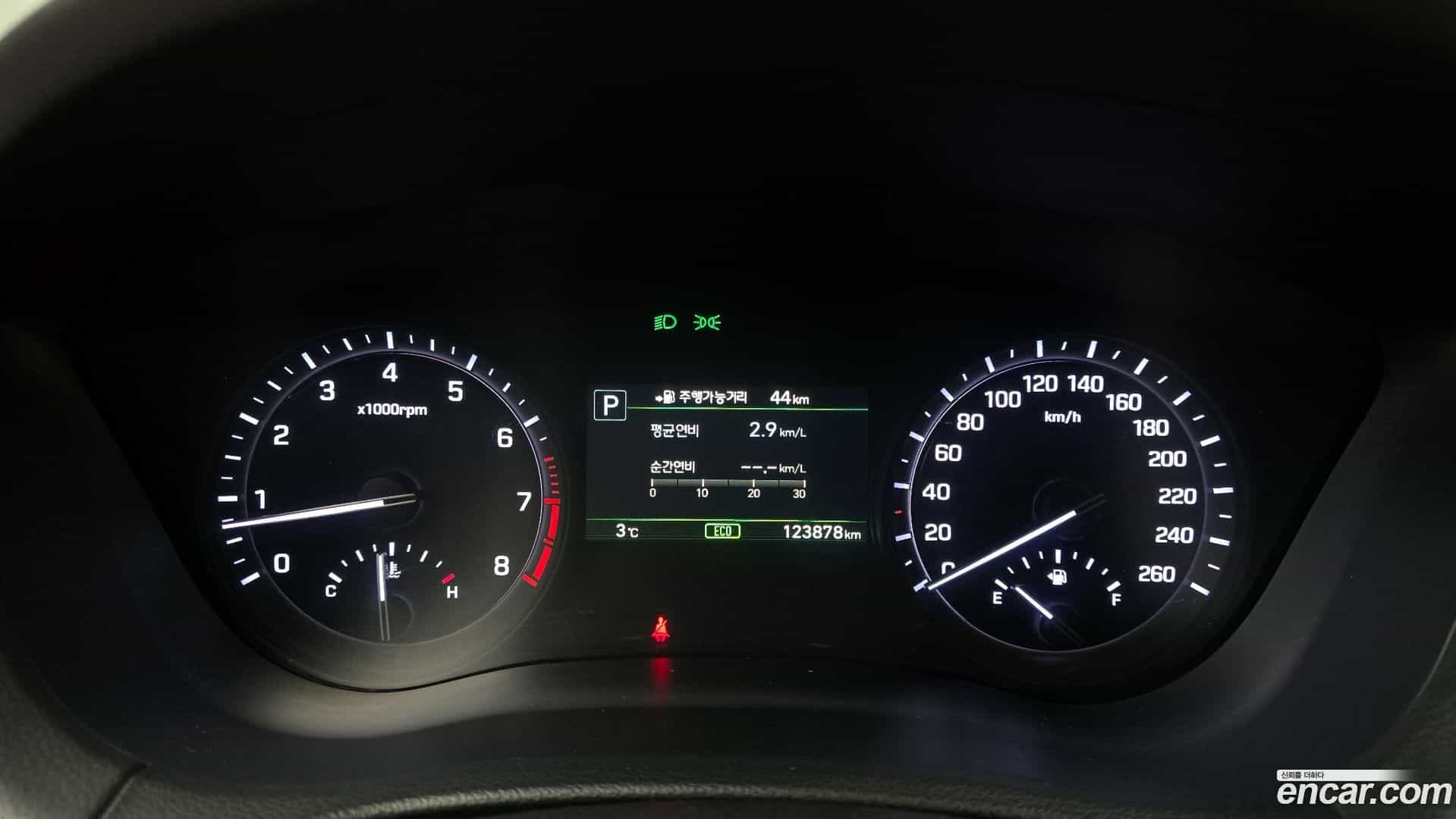G80 Genesis 2016.10-INNER-008