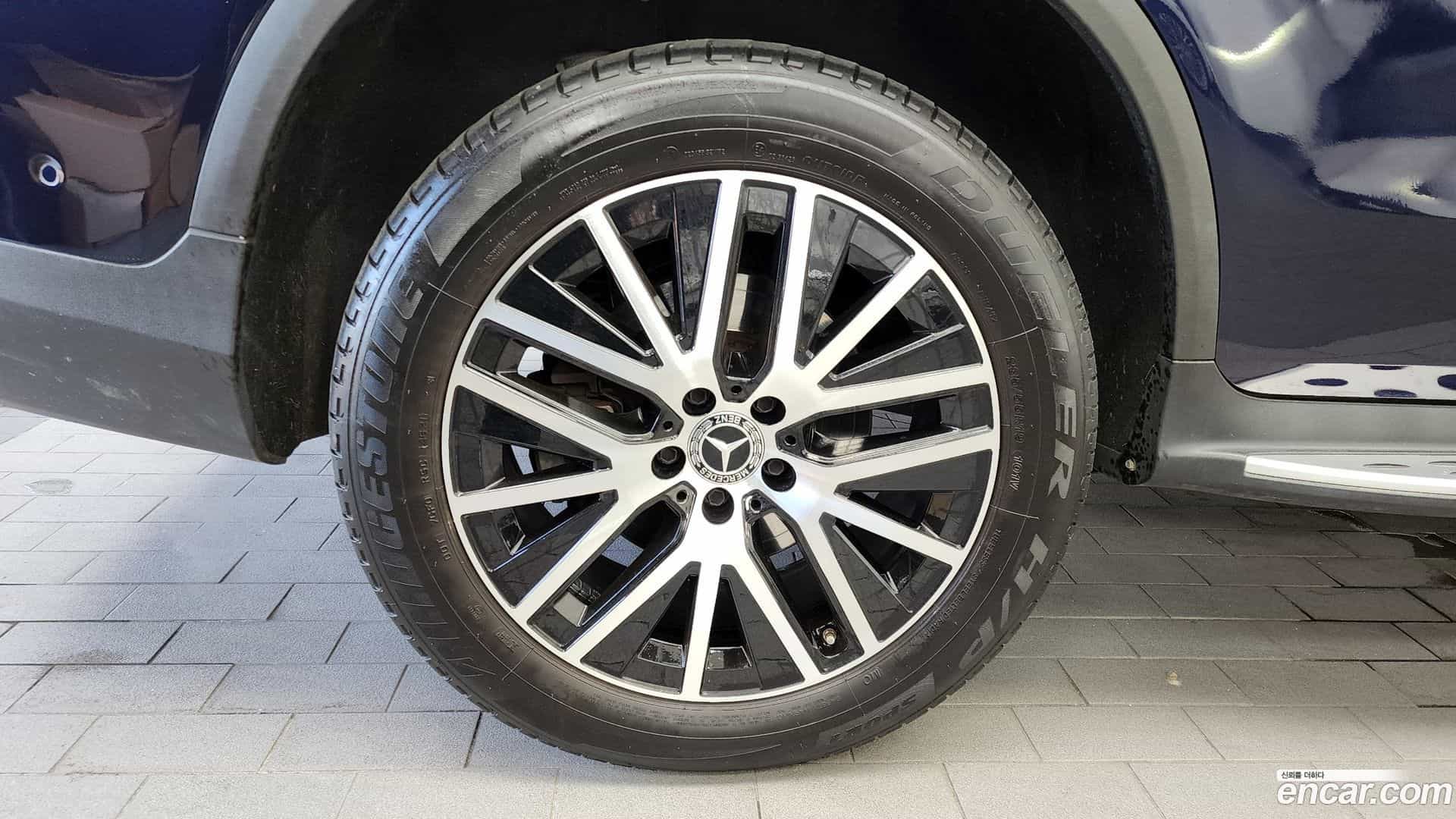GLC-Class Mercedes-Benz 2020.11-OUTER-005