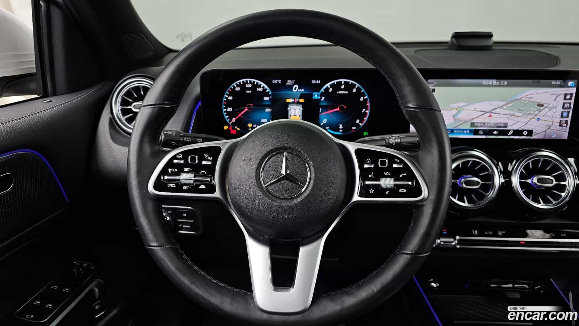 GLB-Class Mercedes-Benz 2021.1-OPTION-017