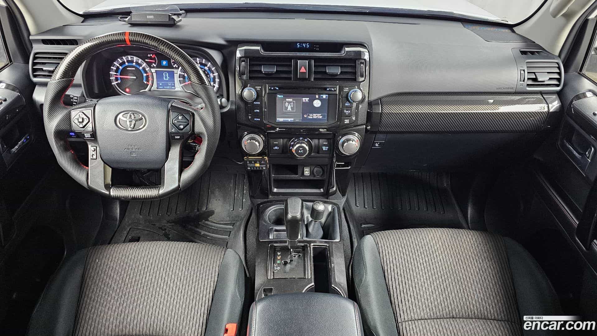 4Runner Toyota 2015.10-INNER-007