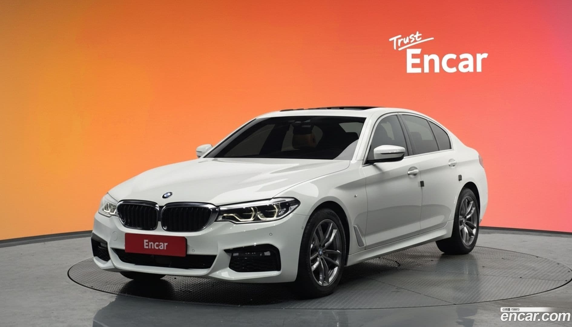 Main__Slider__Photo:5-Series BMW 2018.0-0