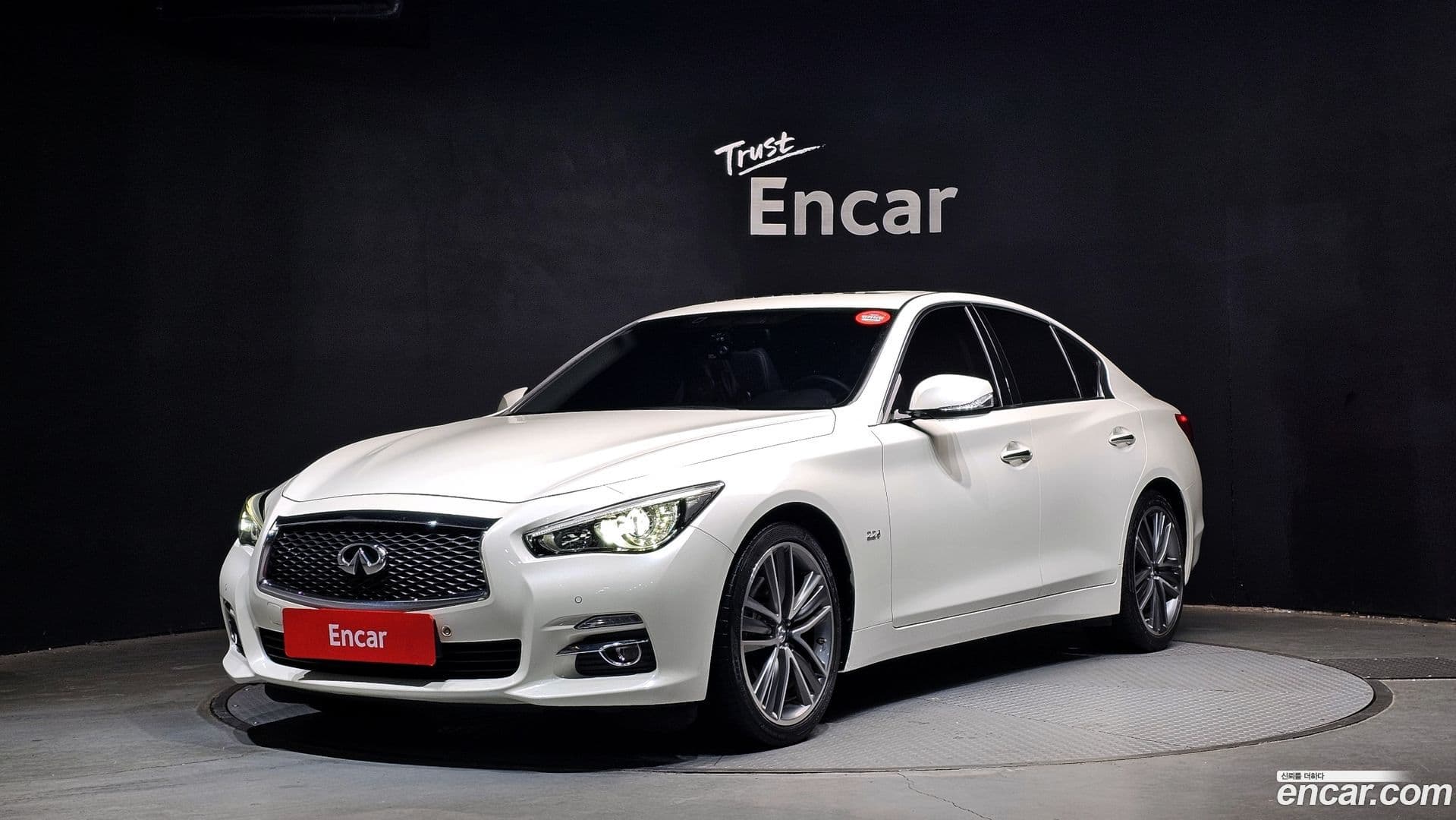 Main__Slider__Photo:Q50 Infiniti 2016.0-0