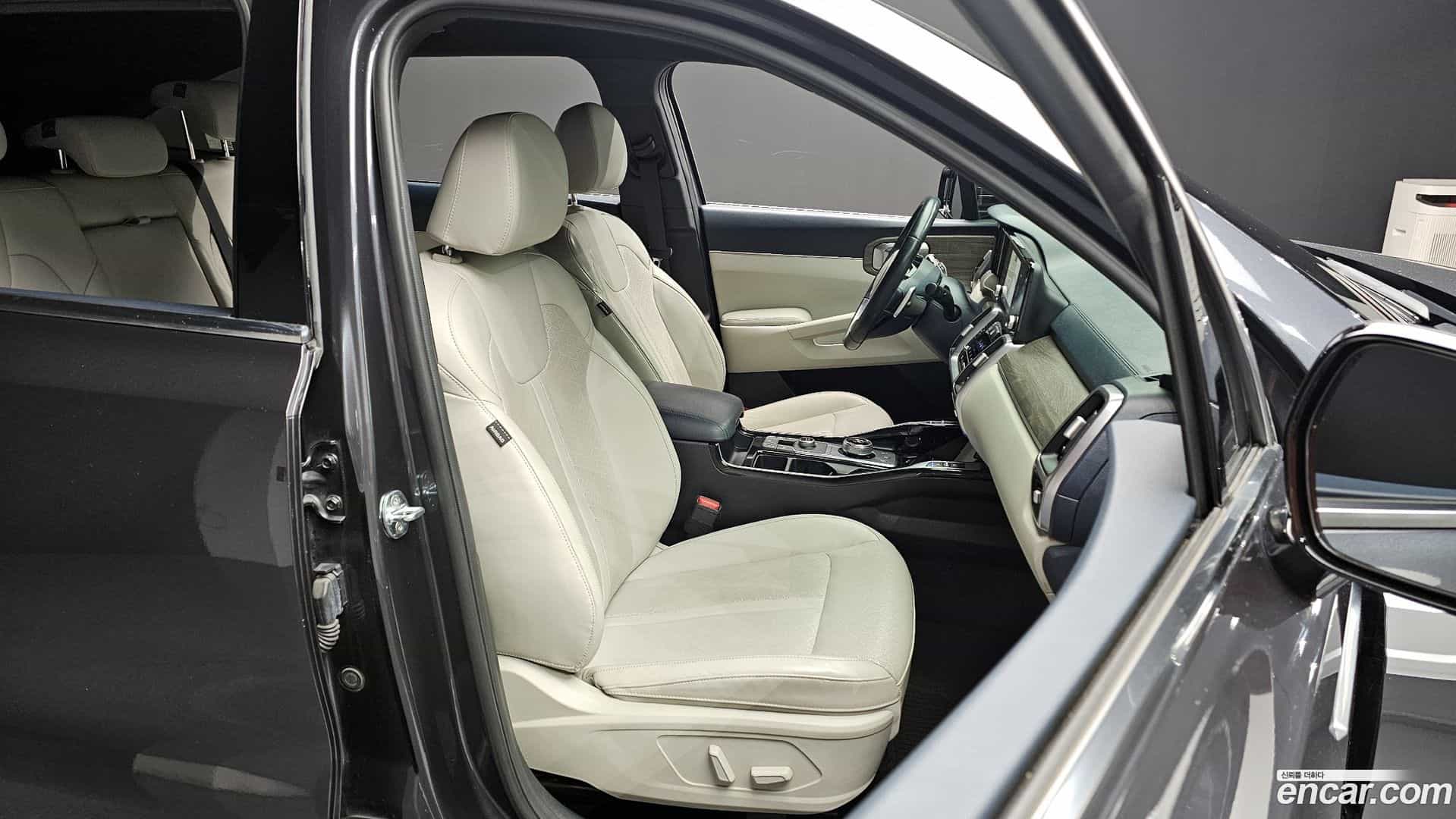 Sorento Kia 2022.0-OPTION-016