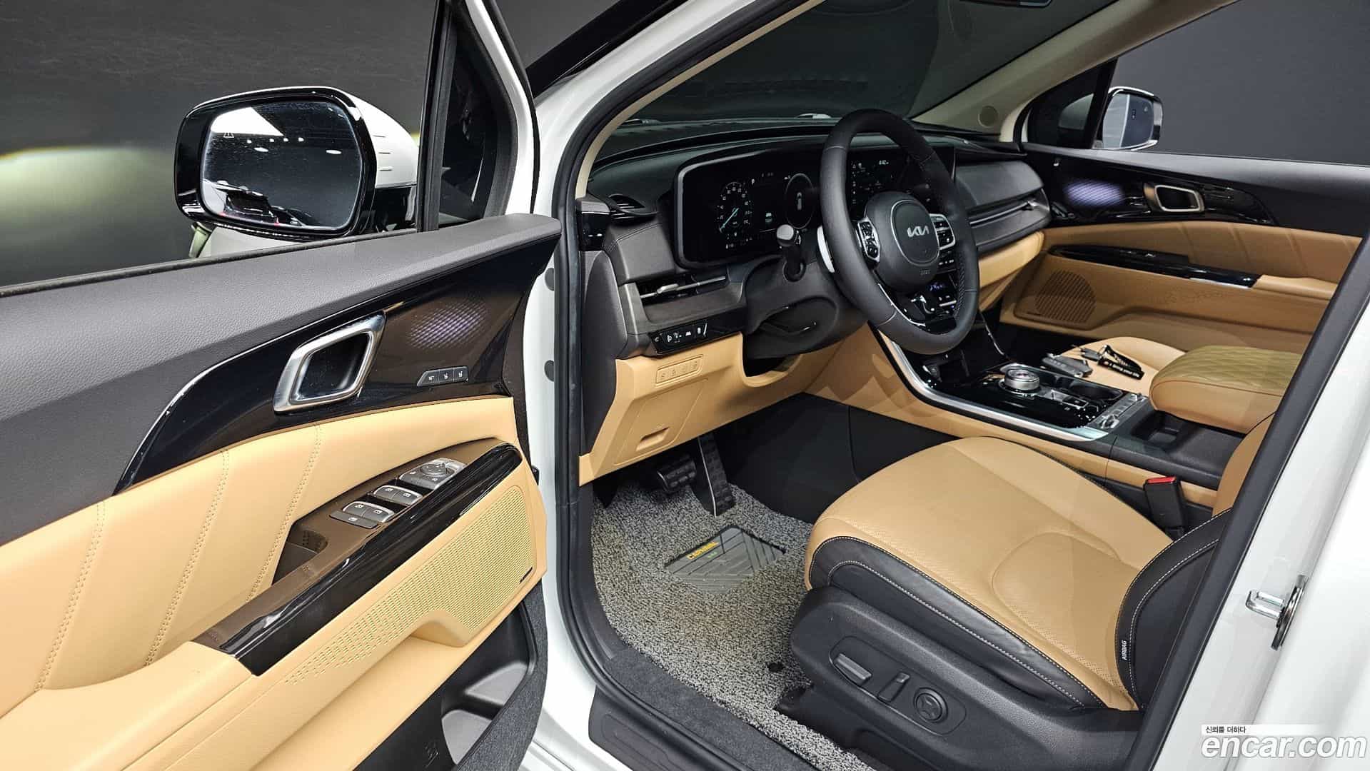 Canival Kia 2022.6-OPTION-015