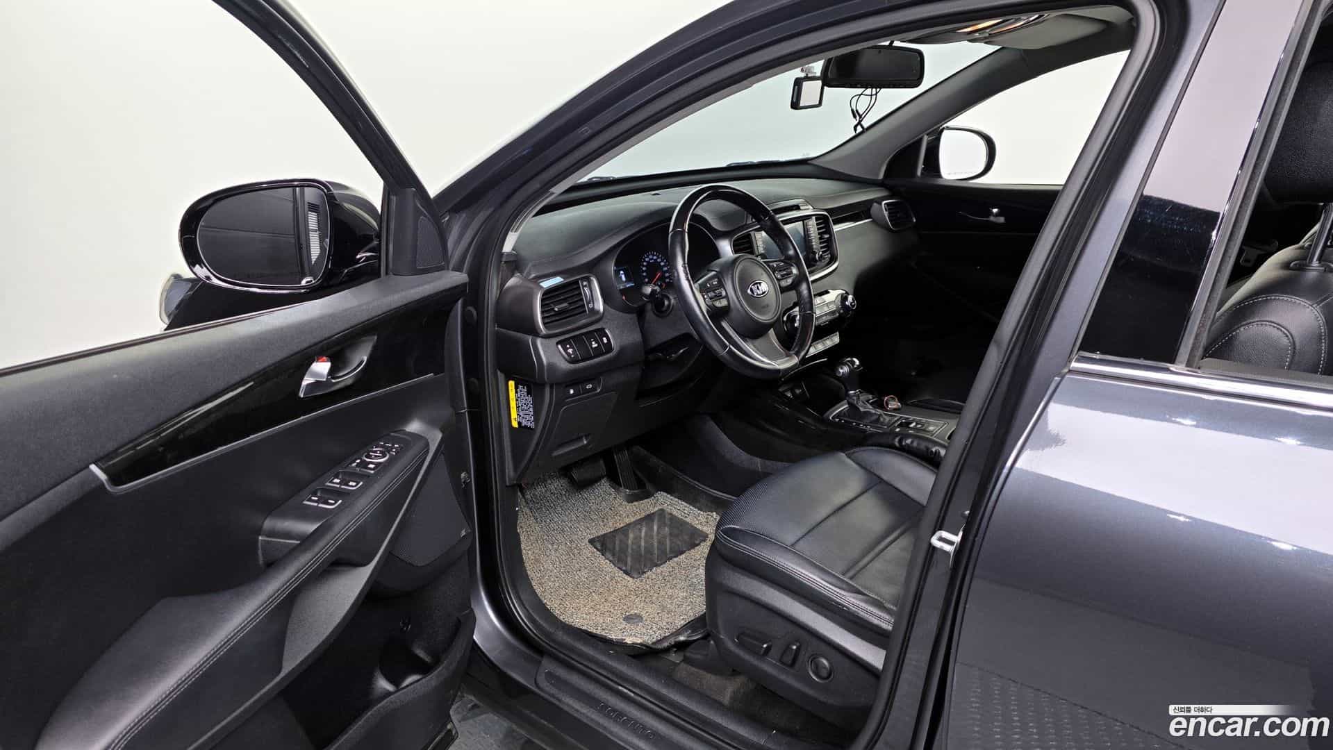 Sorento Kia 2015.11-INNER-010
