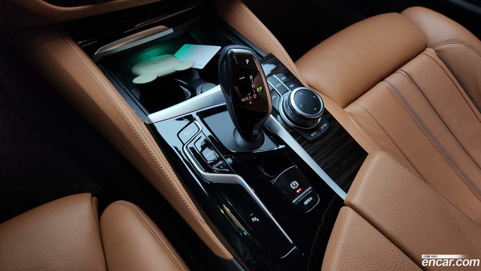 5-Series BMW 2022.4-INNER-009