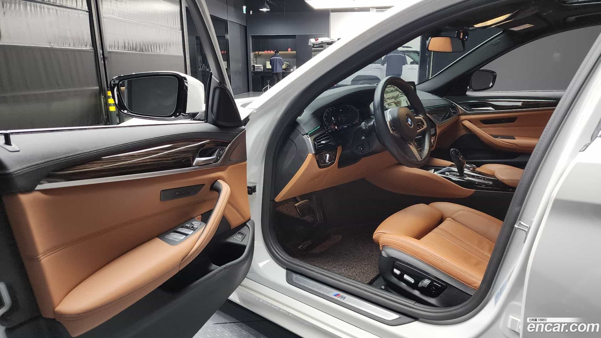 5-Series BMW 2022.4-INNER-010
