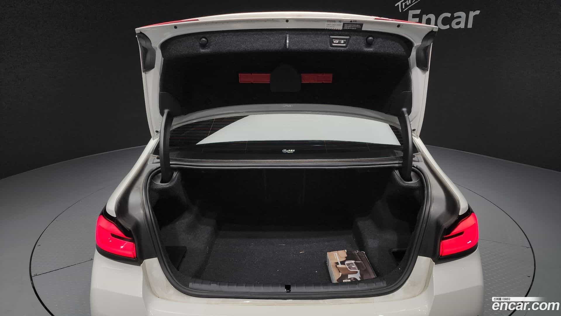 5-Series BMW 2022.4-OPTION-024