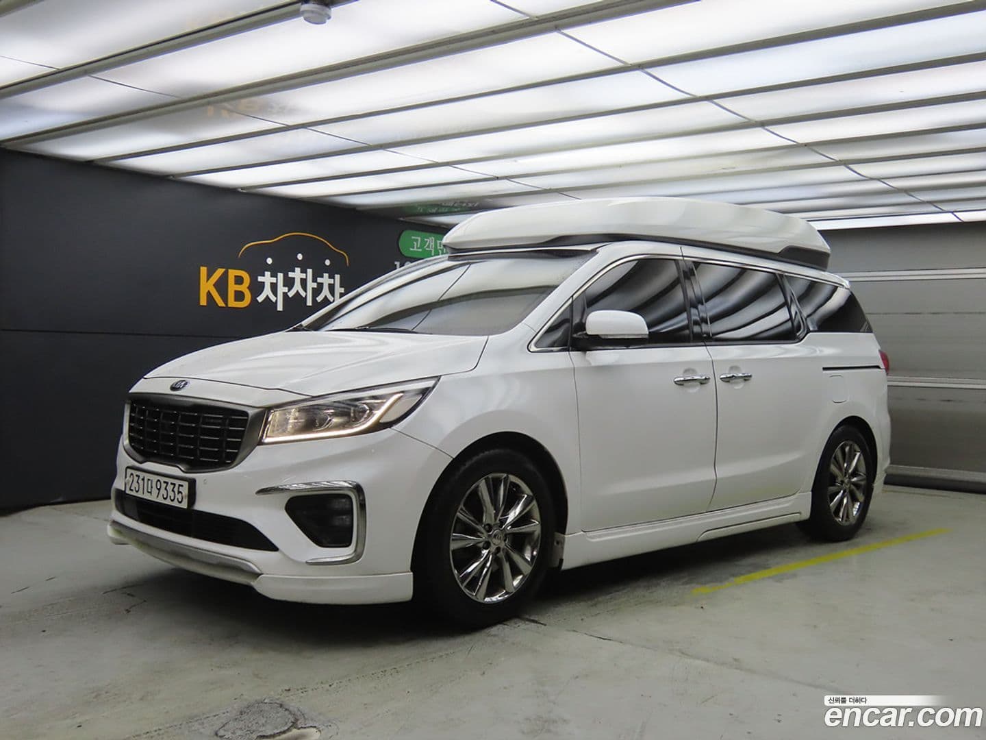 Main__Slider__Photo:Canival Kia 2019.10-0